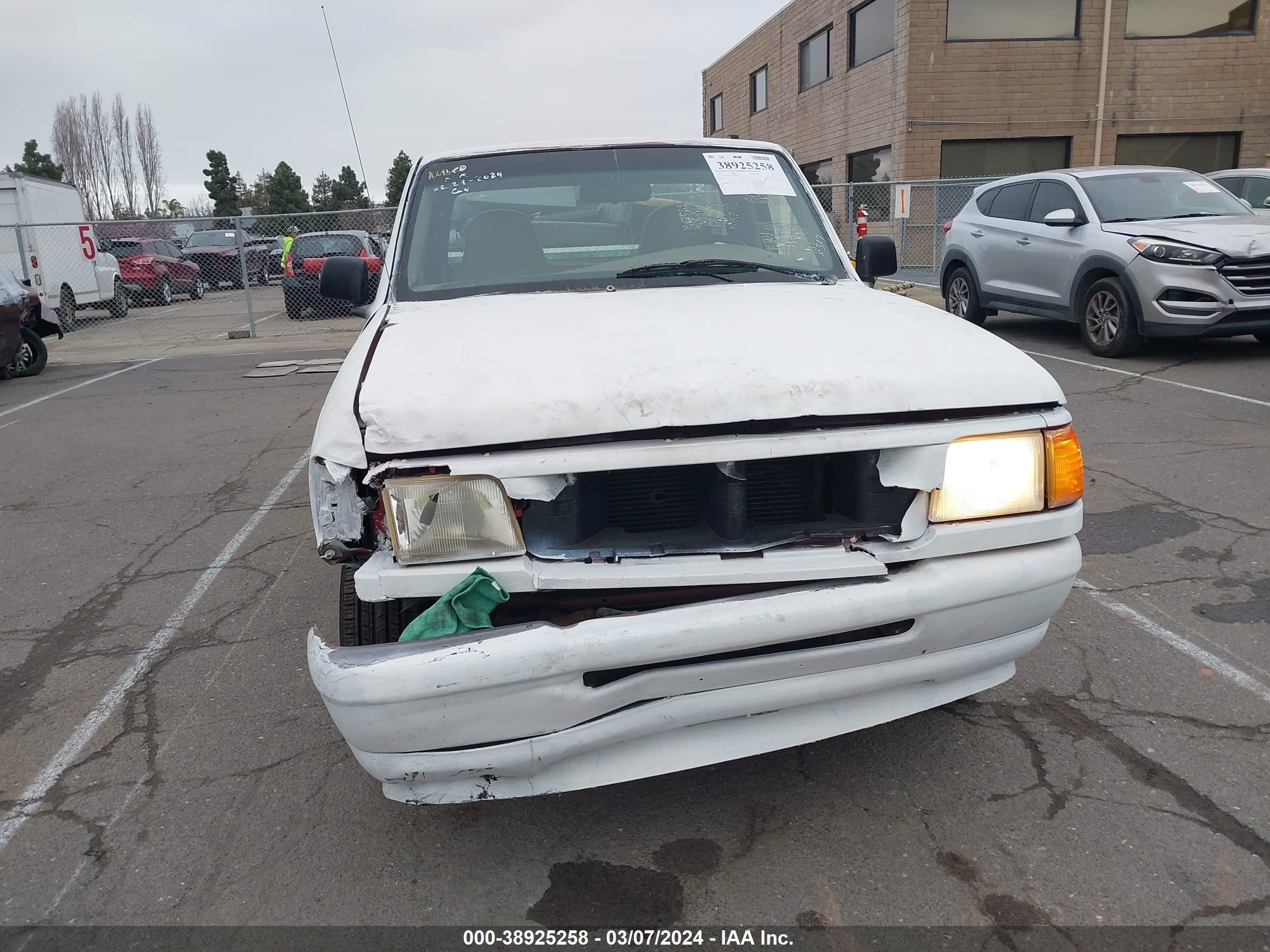 Photo 5 VIN: 1FTCR10A3VUB54865 - FORD RANGER 