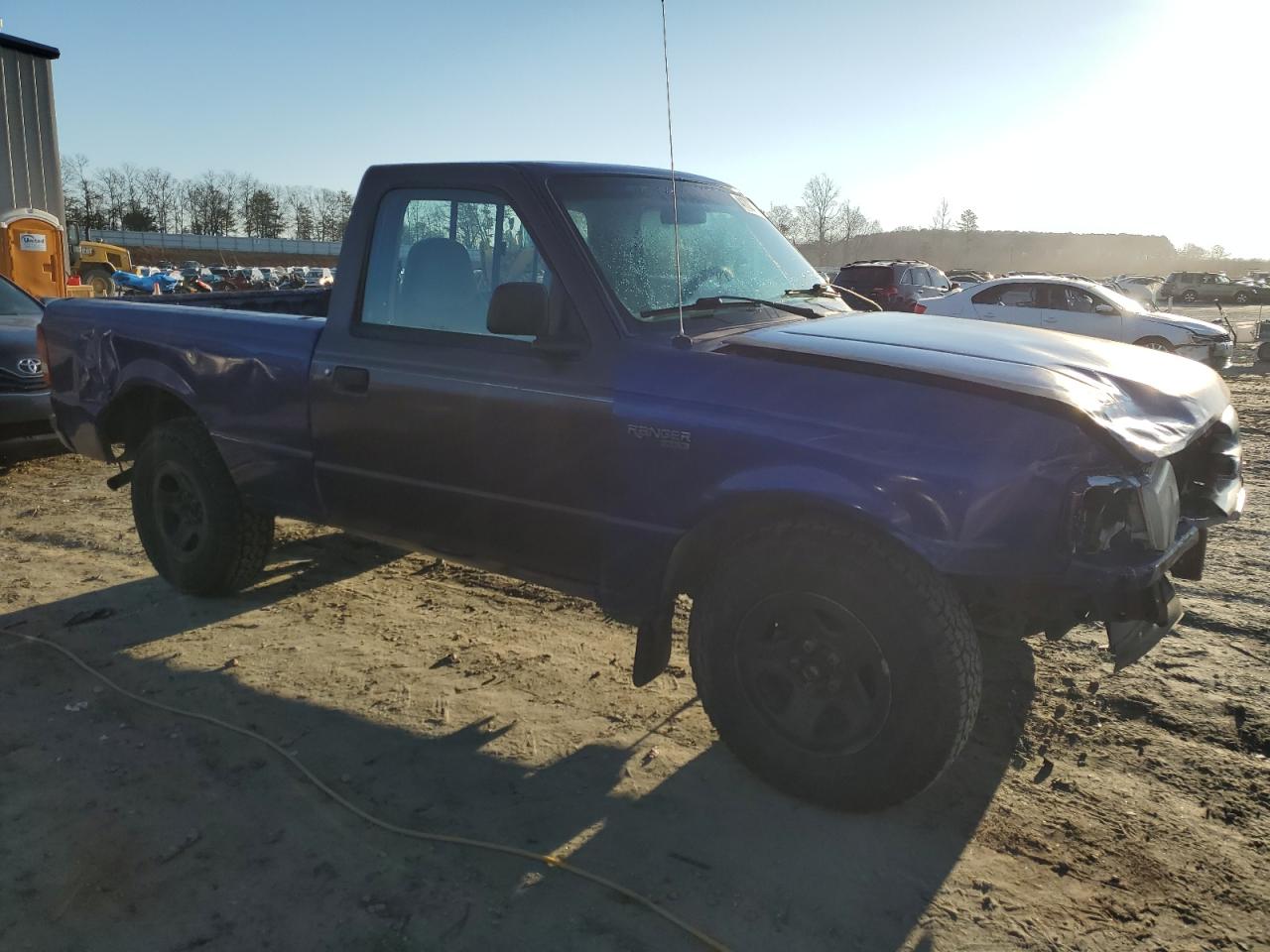 Photo 3 VIN: 1FTCR10A3VUB78910 - FORD RANGER 