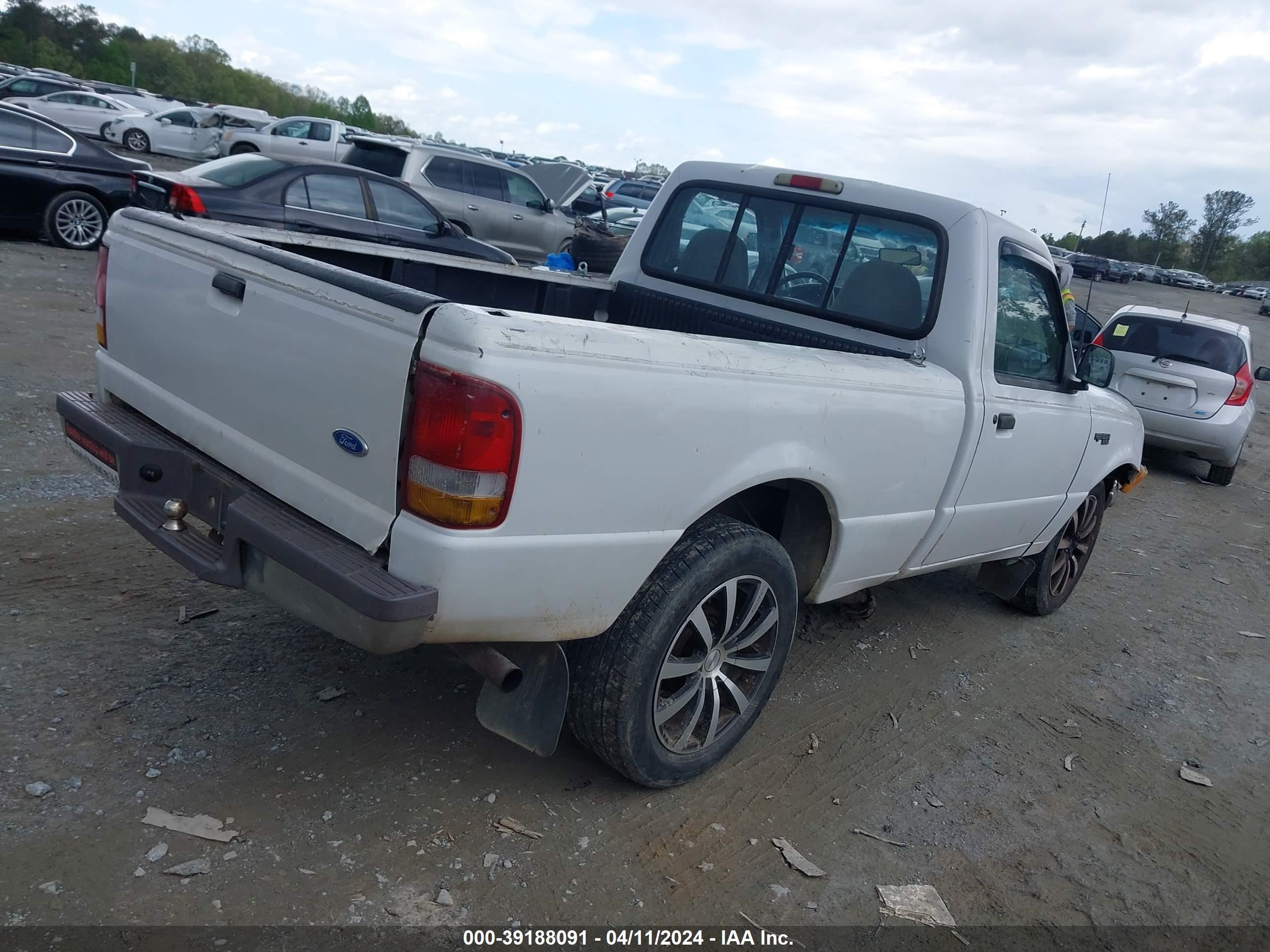 Photo 3 VIN: 1FTCR10A5TTA44306 - FORD RANGER 