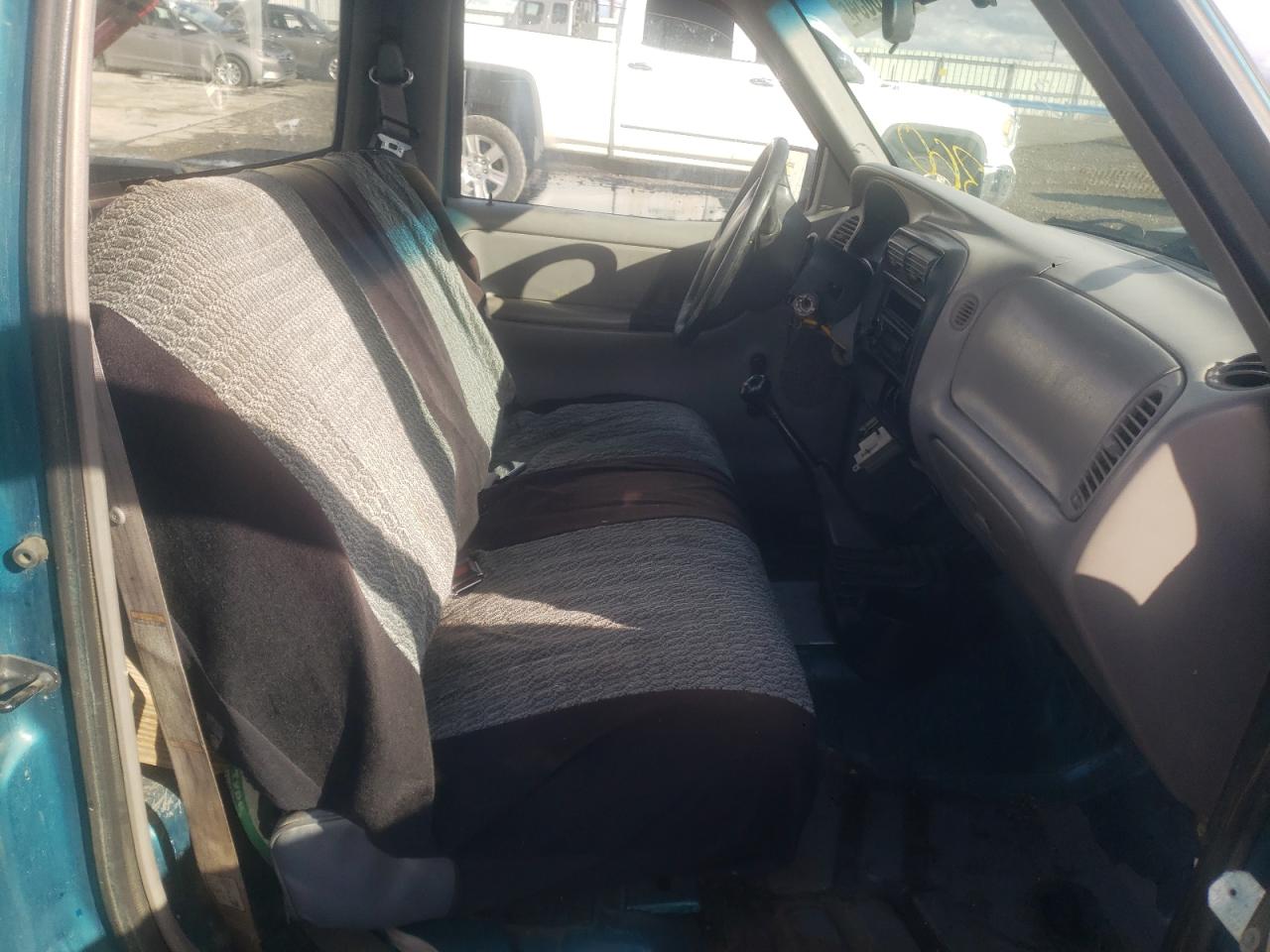 Photo 6 VIN: 1FTCR10A5TUA69216 - FORD RANGER 