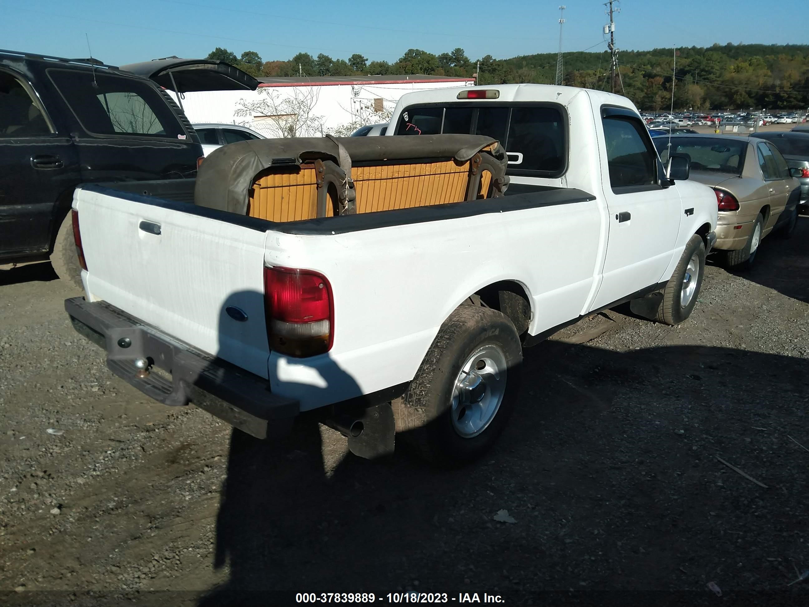 Photo 3 VIN: 1FTCR10A6VUC11155 - FORD RANGER 