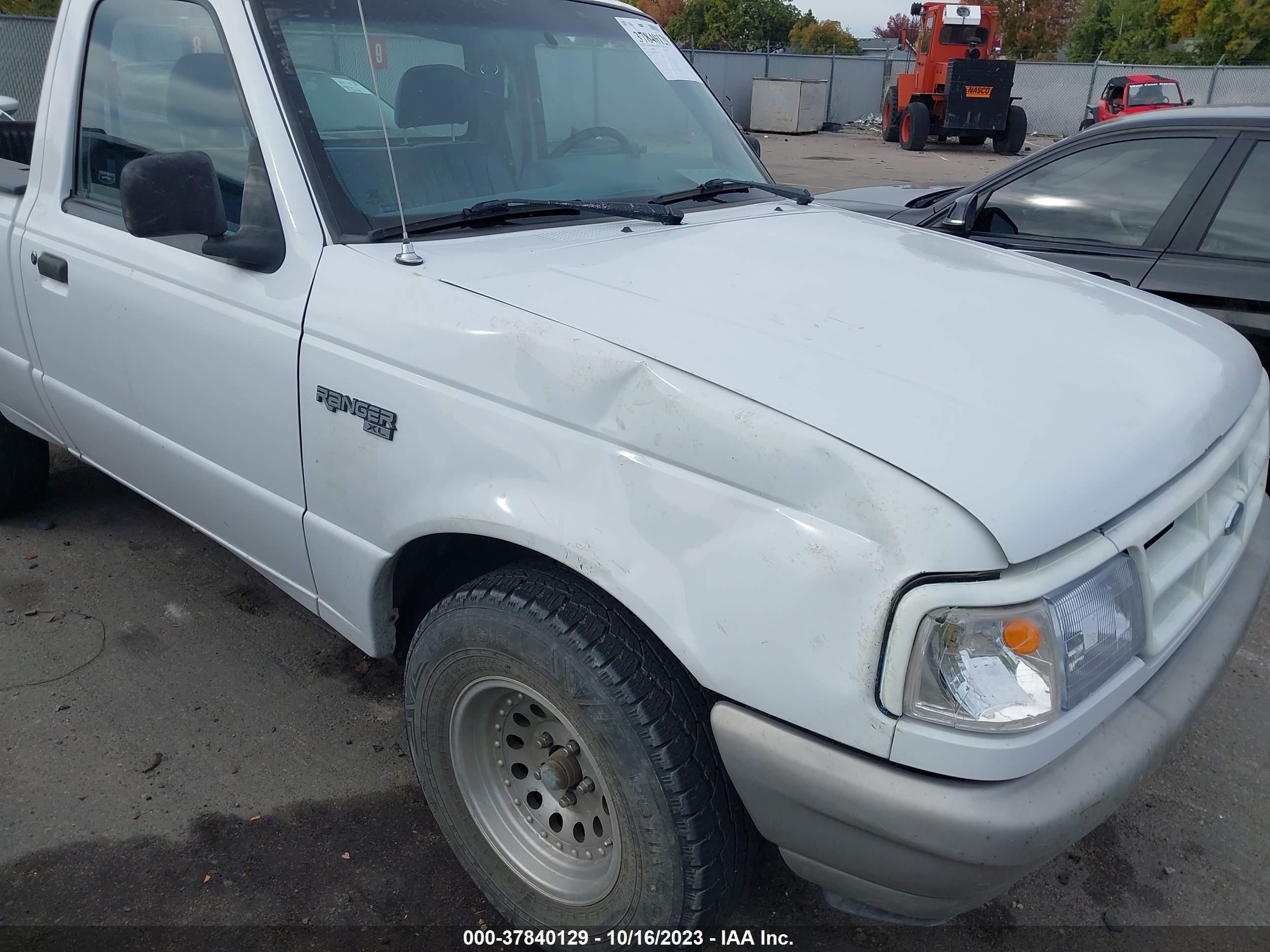 Photo 5 VIN: 1FTCR10A8RUD11408 - FORD RANGER 