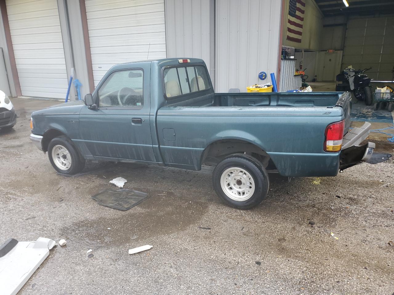 Photo 1 VIN: 1FTCR10A8SUA22275 - FORD RANGER 