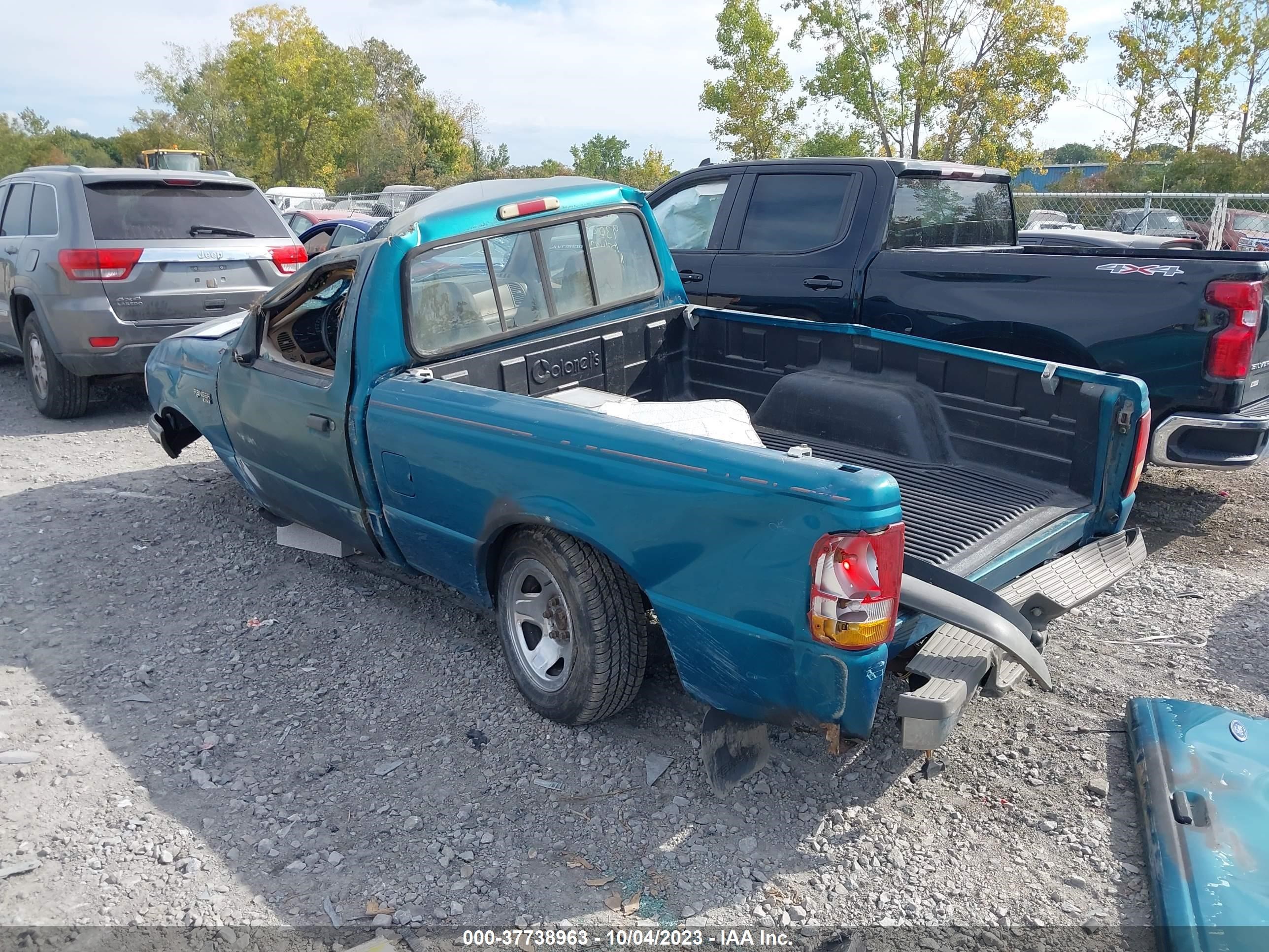 Photo 2 VIN: 1FTCR10A8TPA16282 - FORD RANGER 