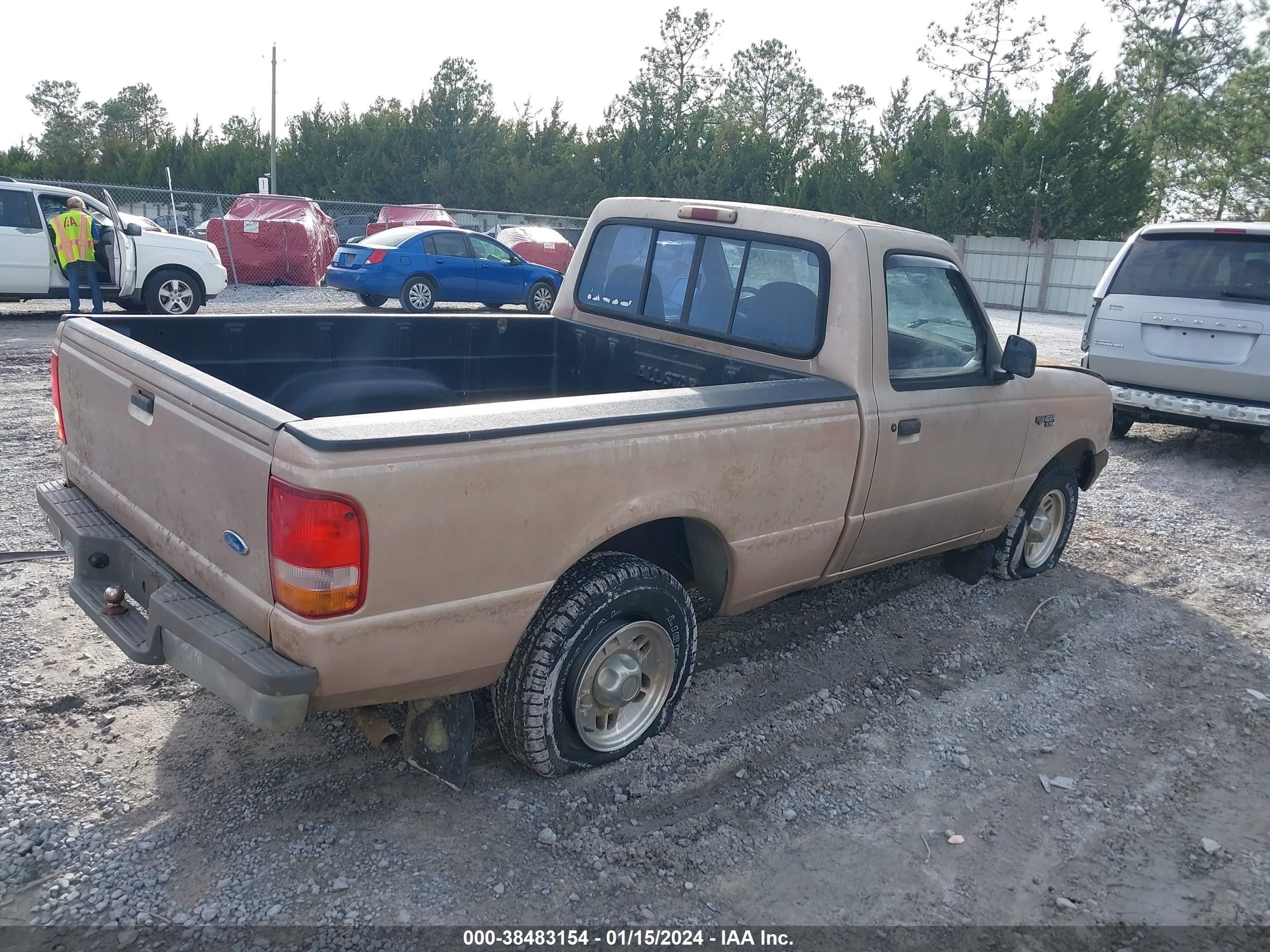 Photo 3 VIN: 1FTCR10A8TUD72958 - FORD RANGER 