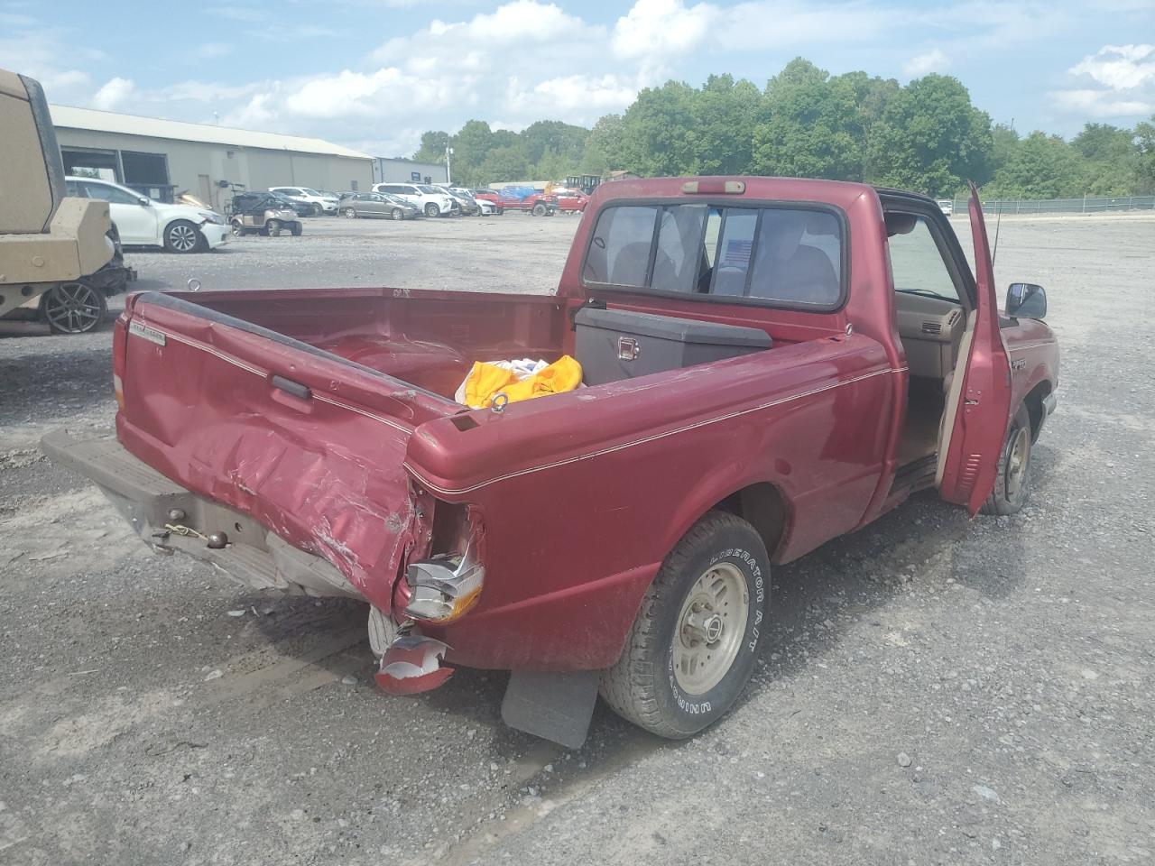 Photo 2 VIN: 1FTCR10AXPUD34170 - FORD RANGER 