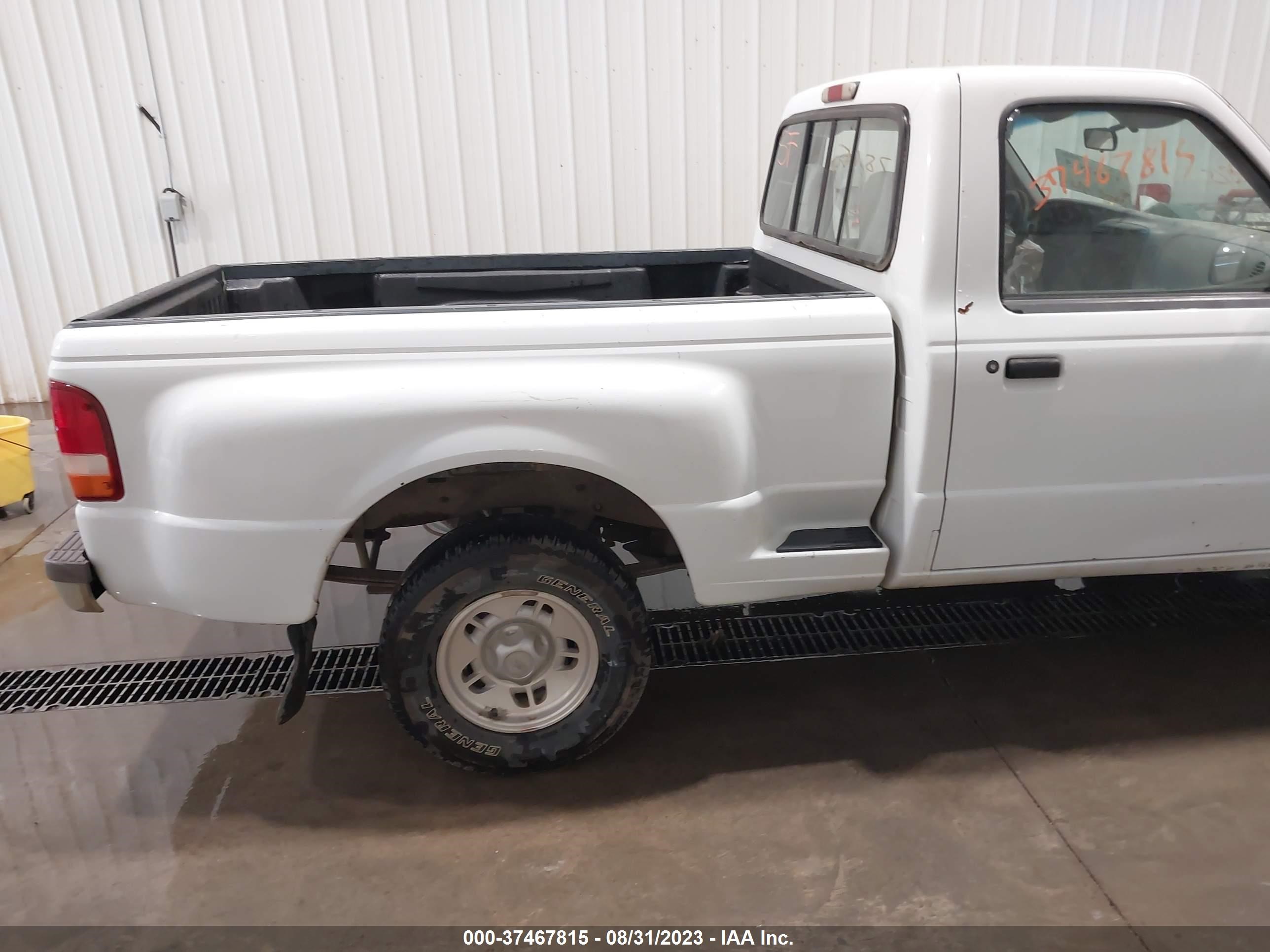 Photo 12 VIN: 1FTCR10AXVPB40640 - FORD RANGER 