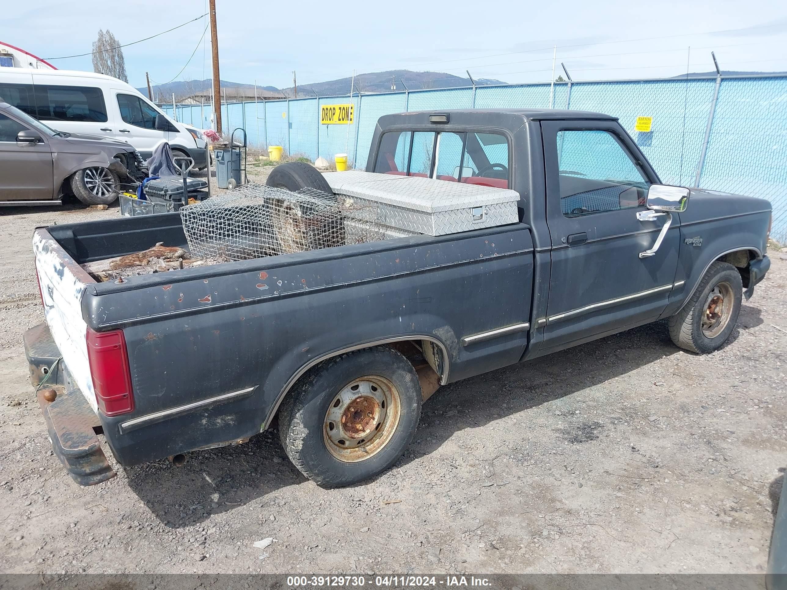 Photo 3 VIN: 1FTCR10T5KUC25870 - FORD RANGER 