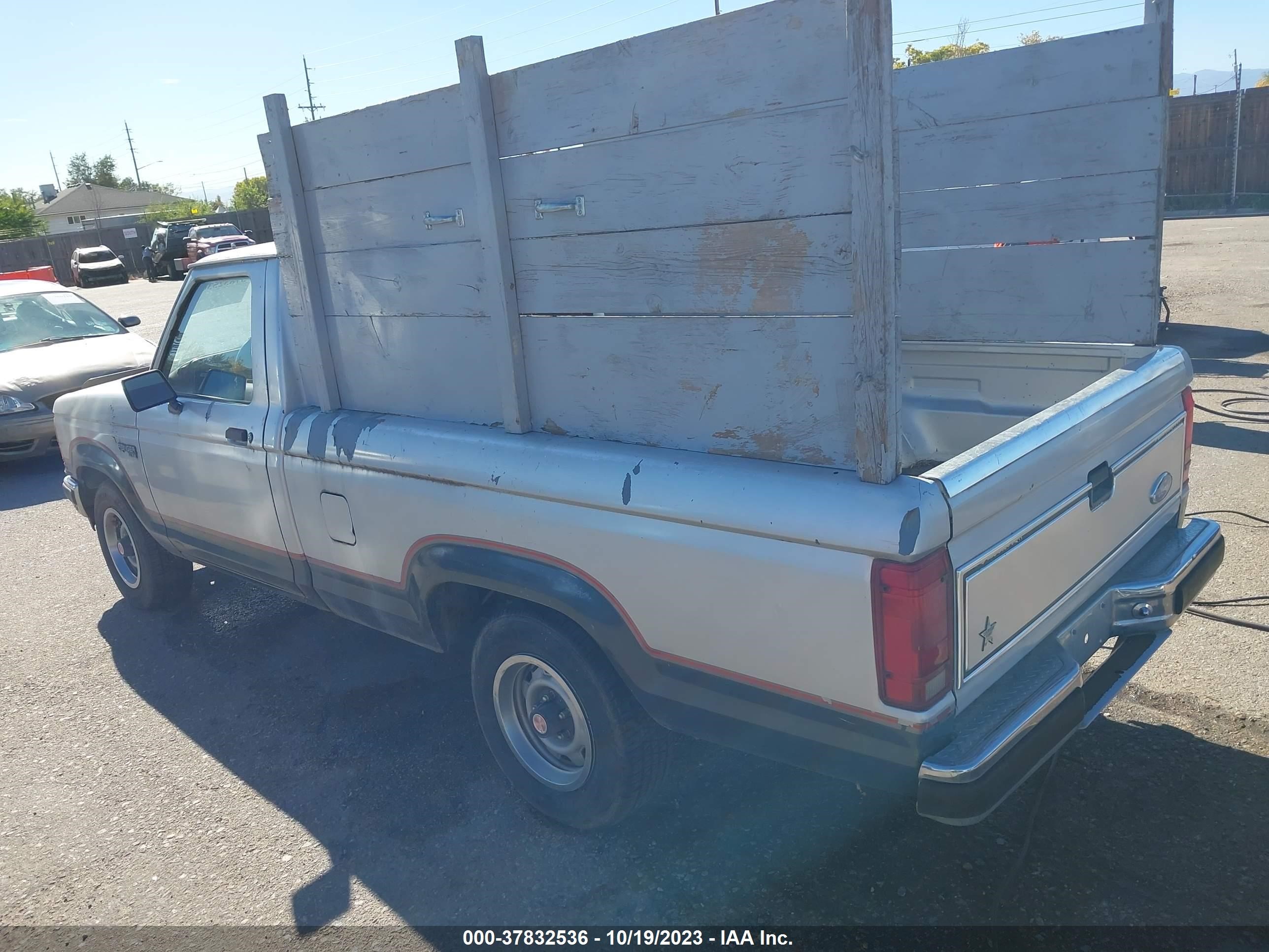 Photo 2 VIN: 1FTCR10T5KUC51448 - FORD RANGER 