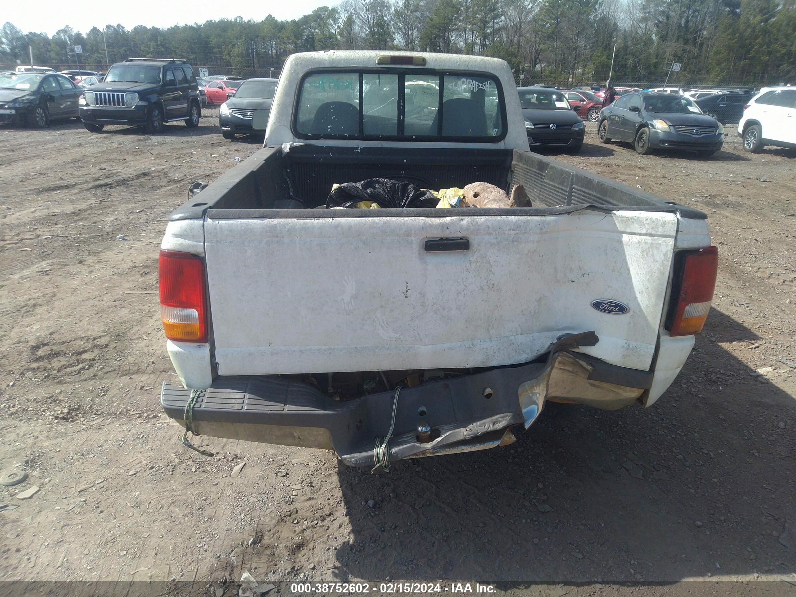 Photo 11 VIN: 1FTCR10U0SUC33397 - FORD RANGER 