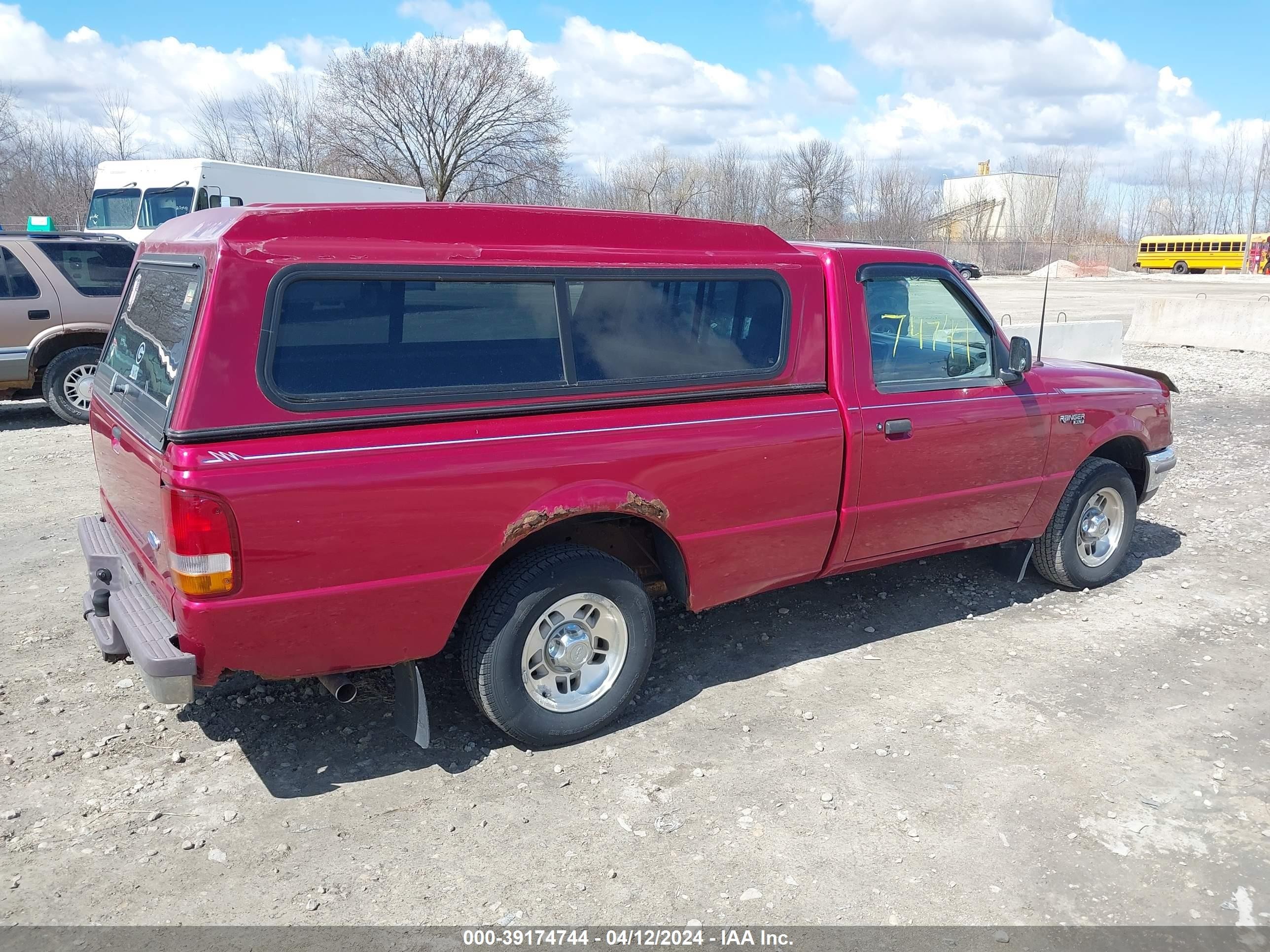 Photo 3 VIN: 1FTCR10U1SUB88759 - FORD RANGER 