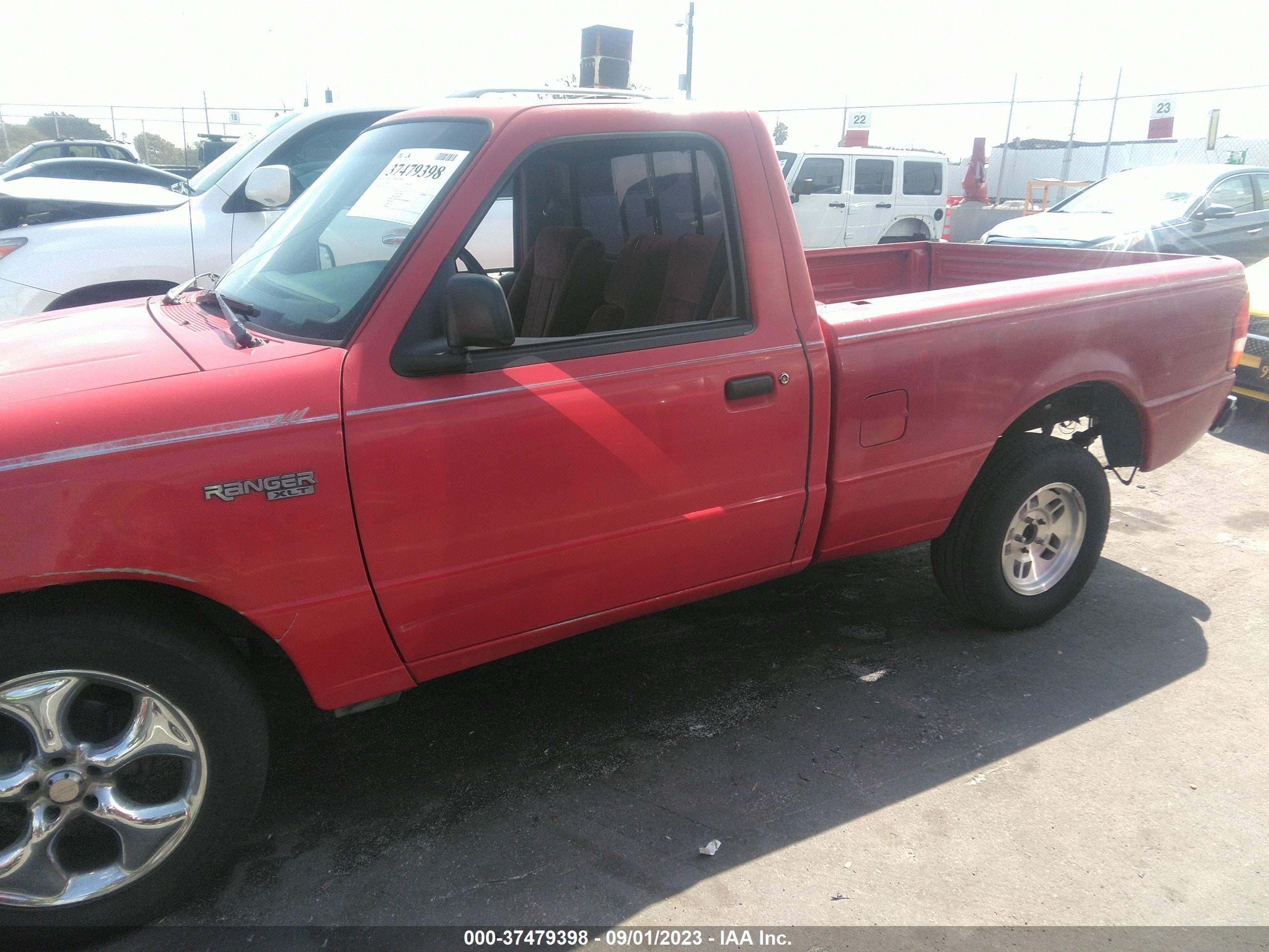 Photo 13 VIN: 1FTCR10U2SPA09031 - FORD RANGER 