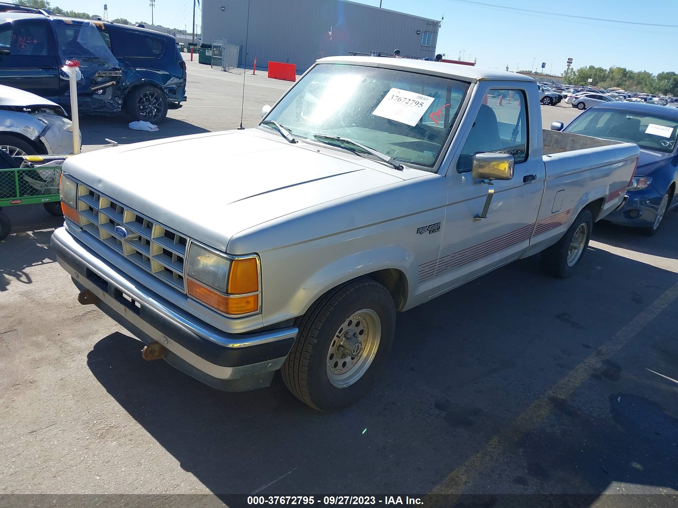 Photo 1 VIN: 1FTCR10U7NUD50088 - FORD RANGER 