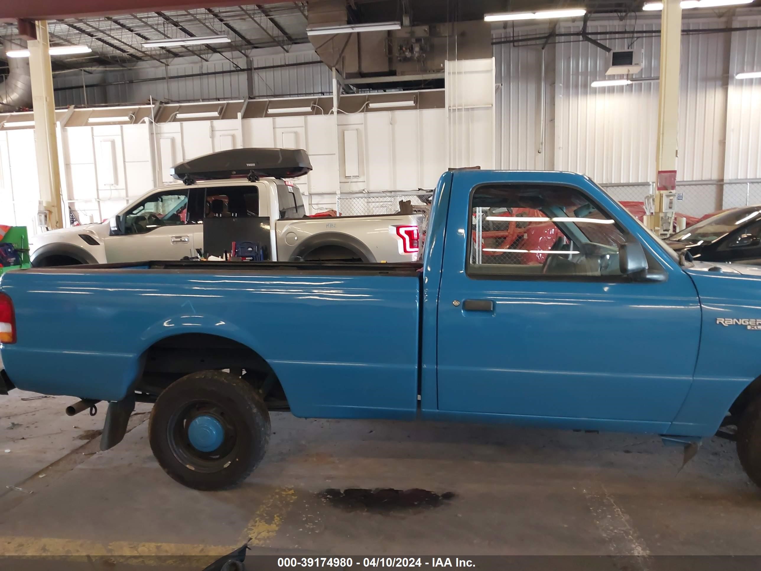 Photo 12 VIN: 1FTCR10U7TUC46939 - FORD RANGER 