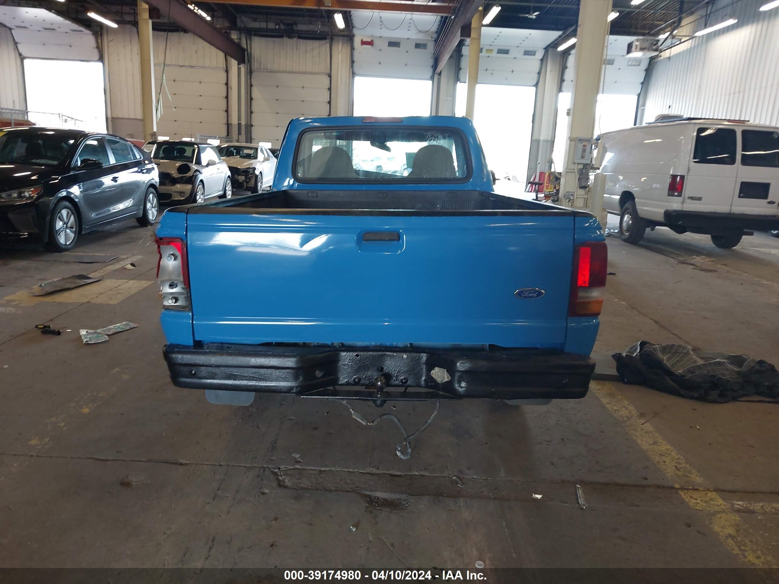 Photo 15 VIN: 1FTCR10U7TUC46939 - FORD RANGER 