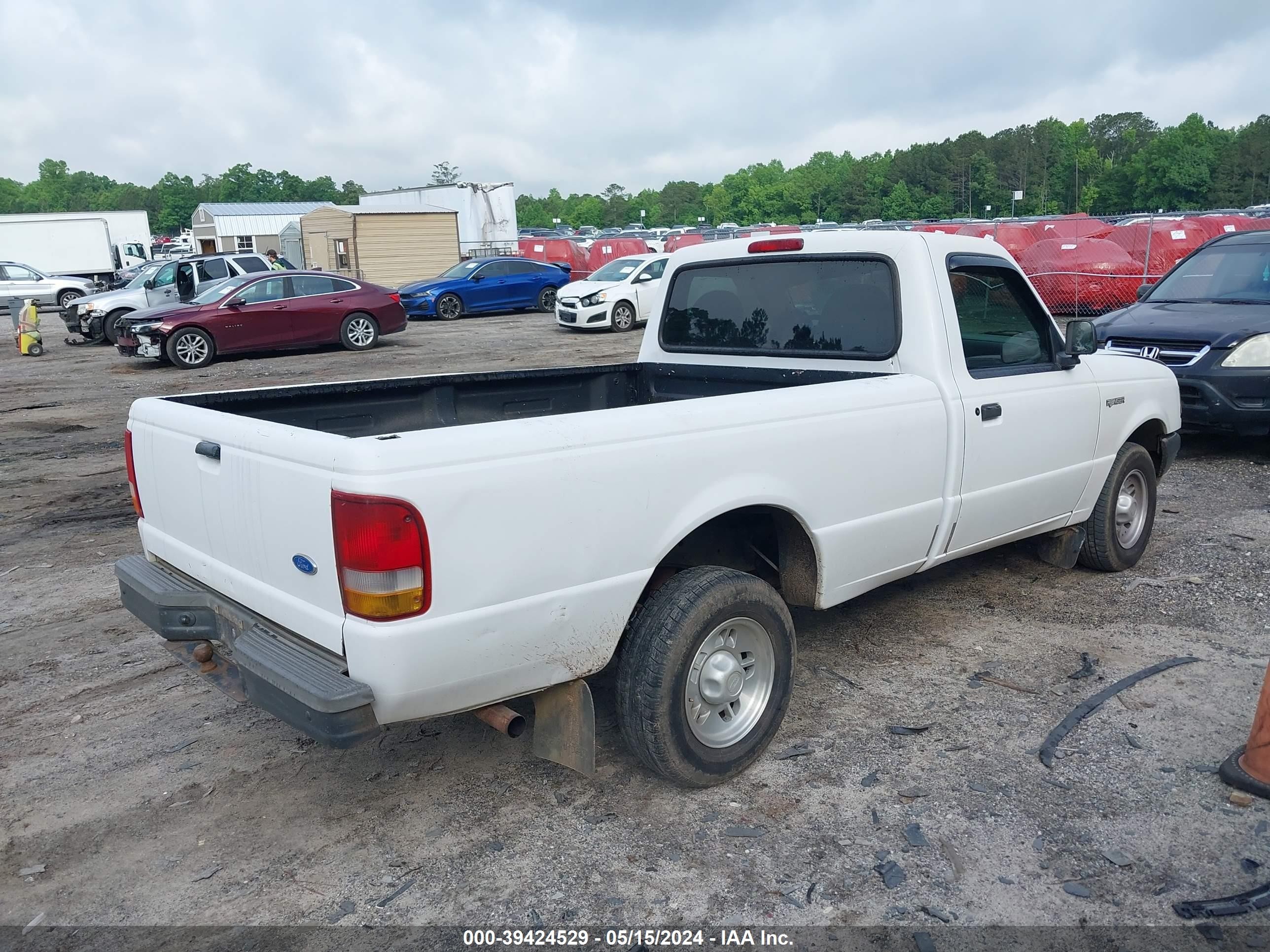 Photo 3 VIN: 1FTCR10U9VUB79277 - FORD RANGER 