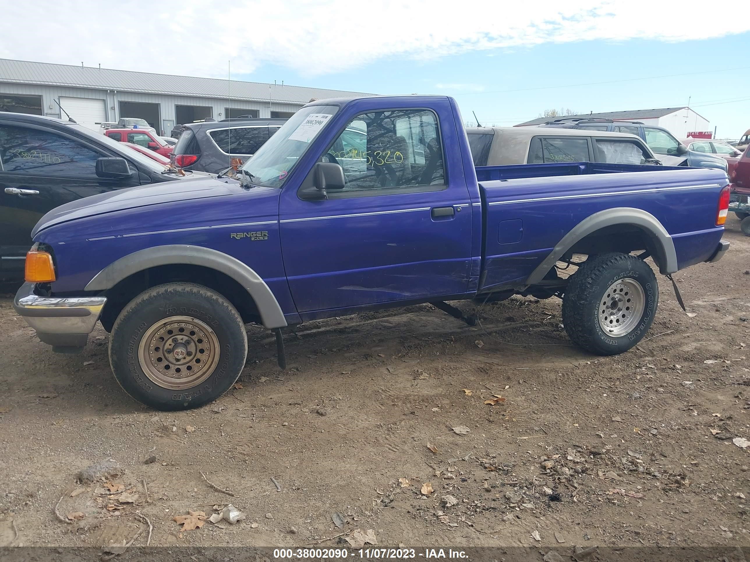 Photo 11 VIN: 1FTCR11X8VPA13856 - FORD RANGER 