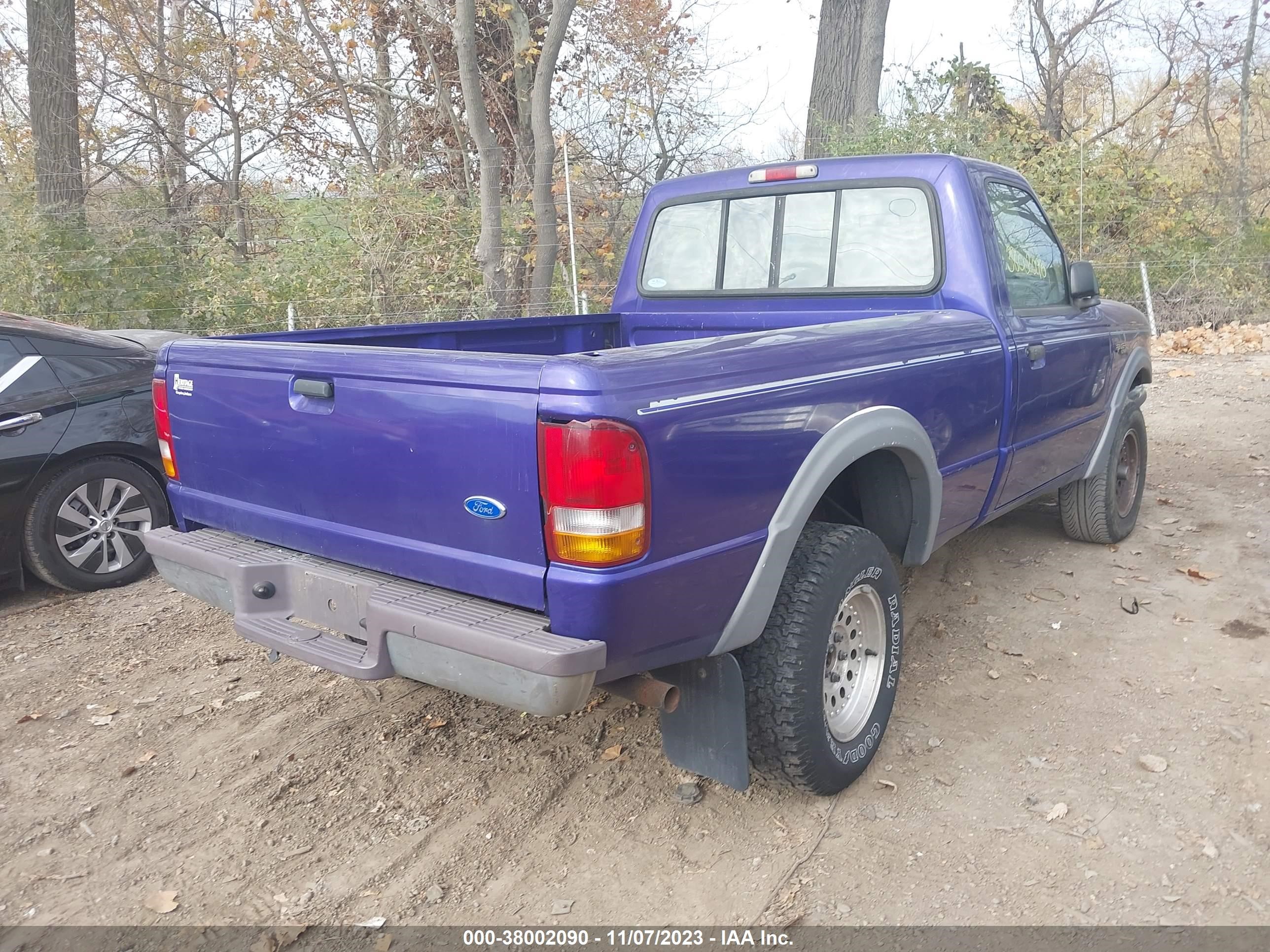 Photo 3 VIN: 1FTCR11X8VPA13856 - FORD RANGER 