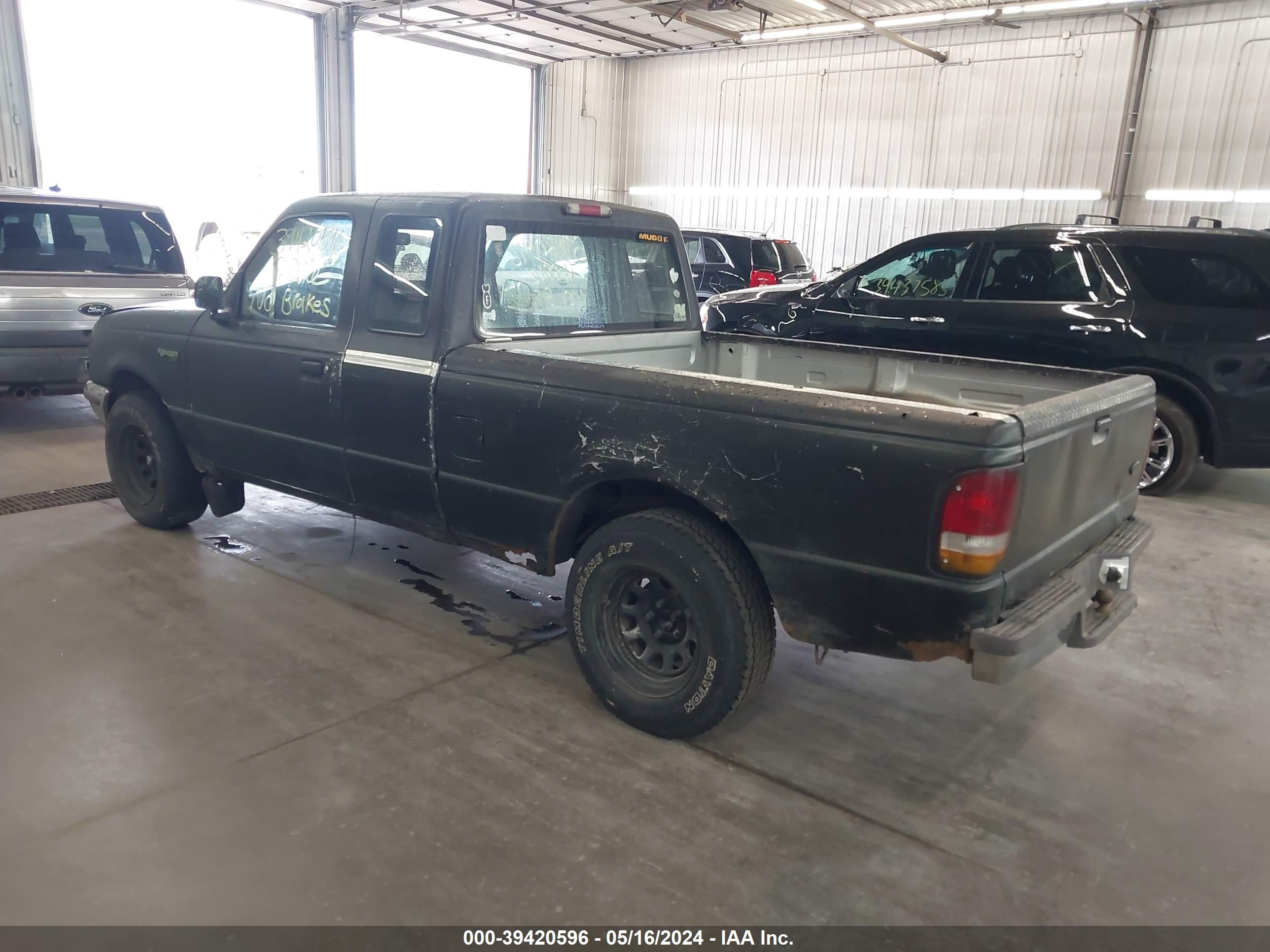 Photo 2 VIN: 1FTCR14A0TPB37480 - FORD RANGER 