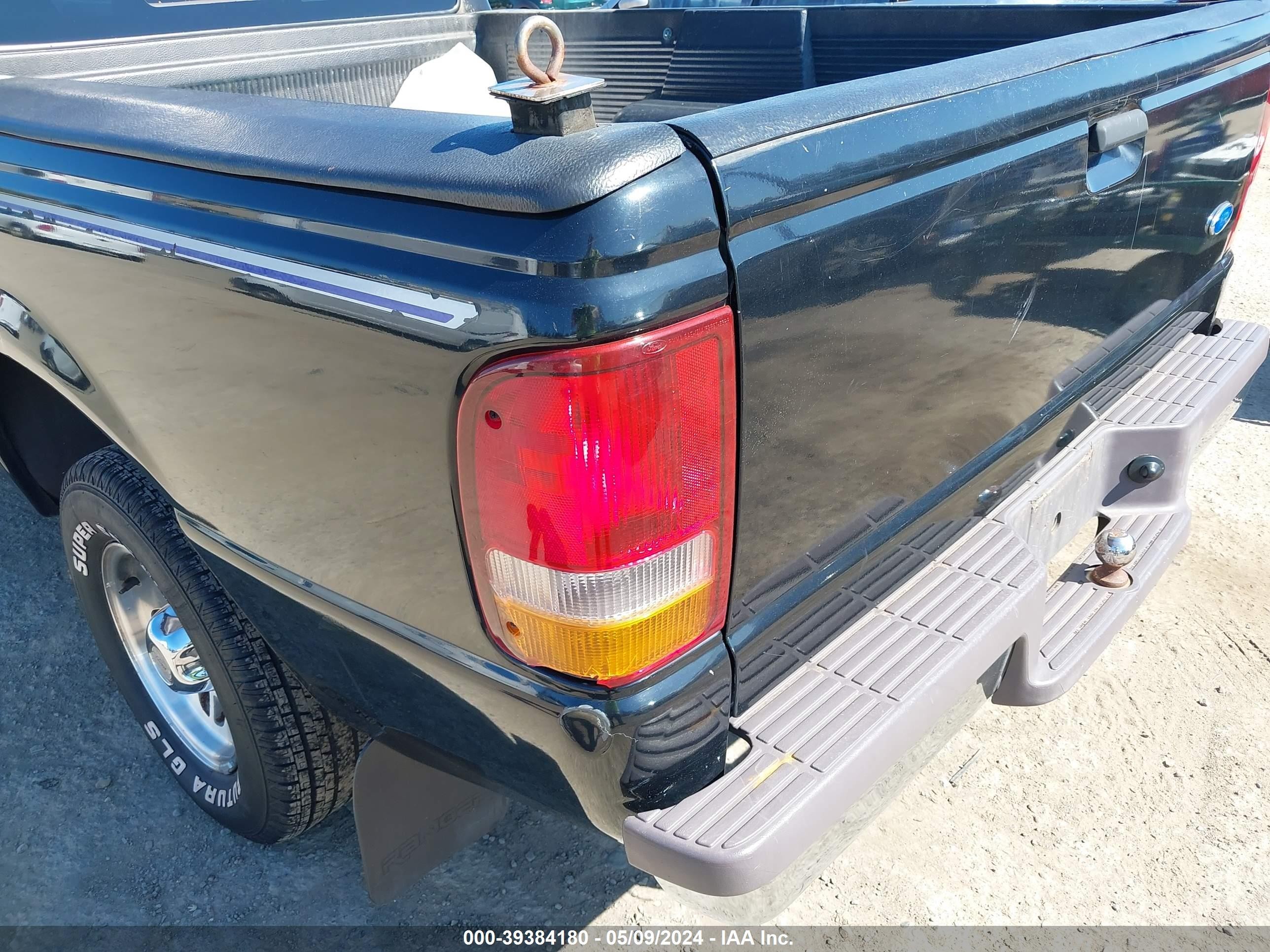 Photo 12 VIN: 1FTCR14A4VTA07888 - FORD RANGER 