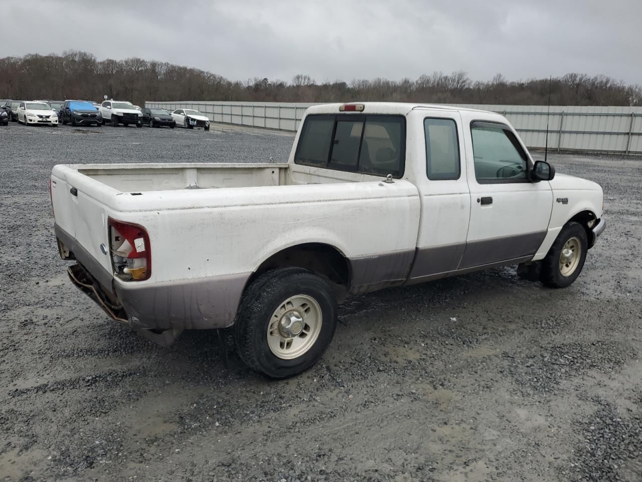 Photo 2 VIN: 1FTCR14A5TPA65353 - FORD RANGER 