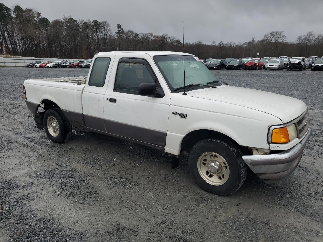 Photo 3 VIN: 1FTCR14A5TPA65353 - FORD RANGER 