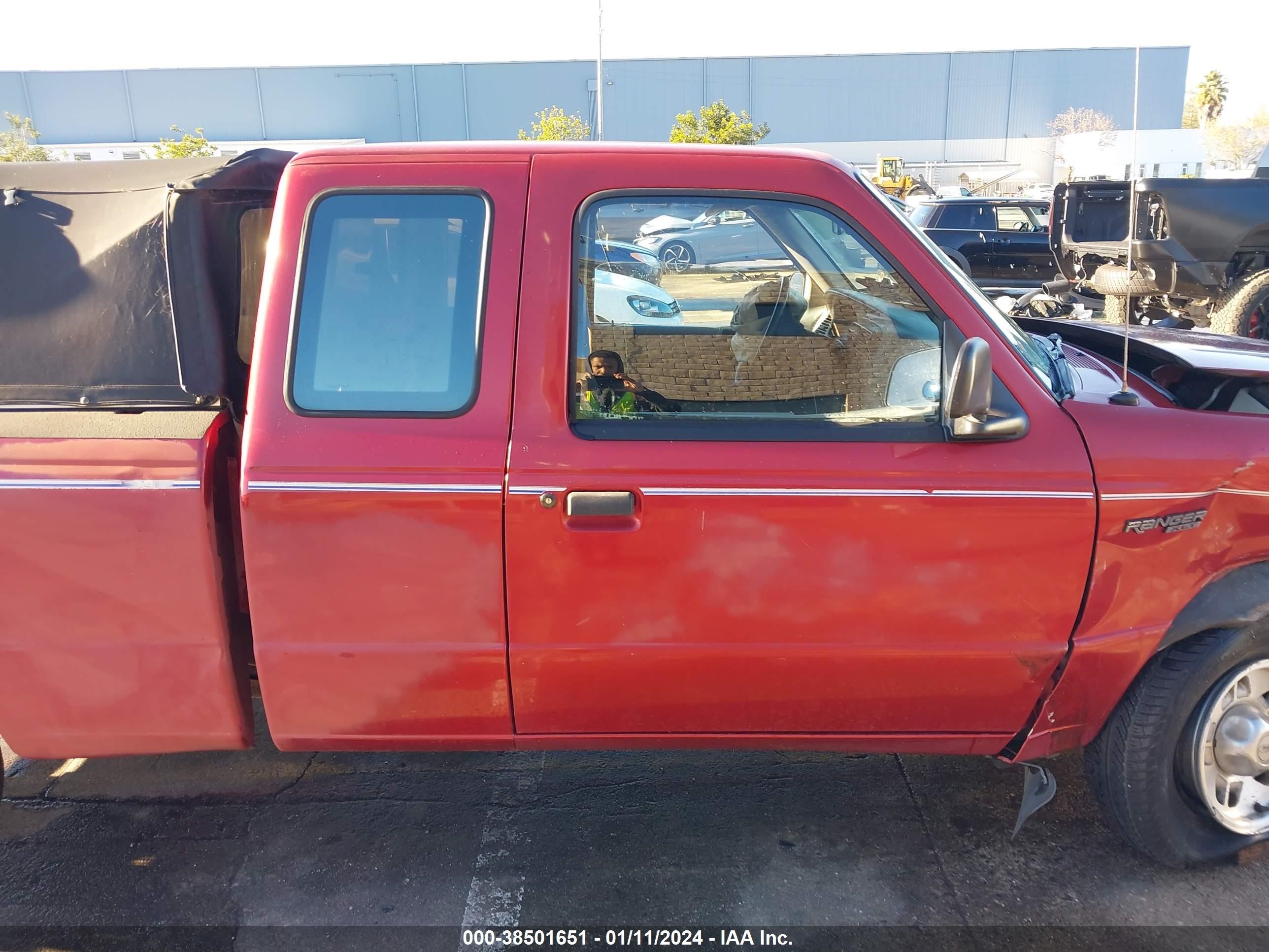 Photo 13 VIN: 1FTCR14A5VPA22831 - FORD RANGER 