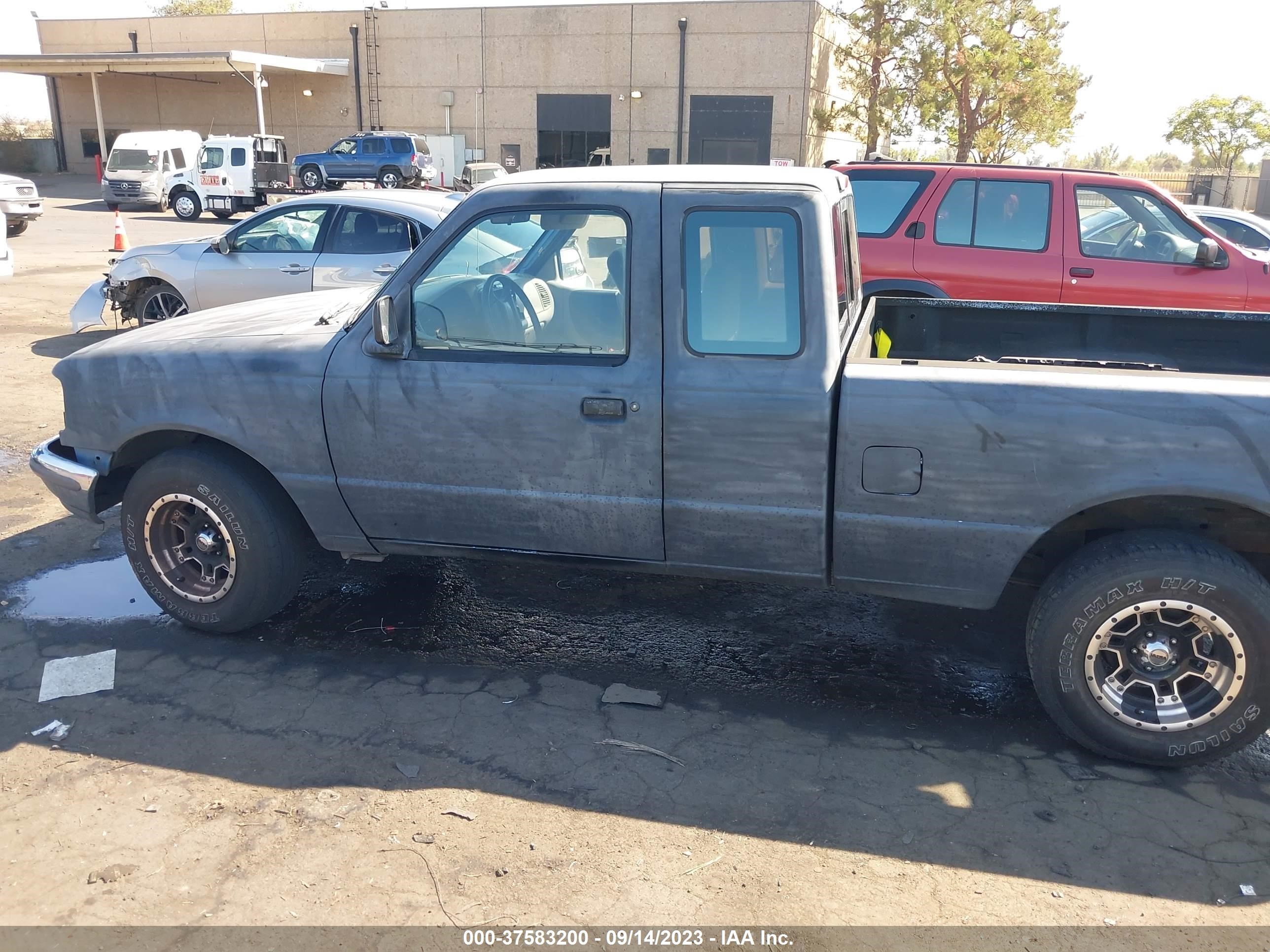 Photo 14 VIN: 1FTCR14A7VPA08462 - FORD RANGER 