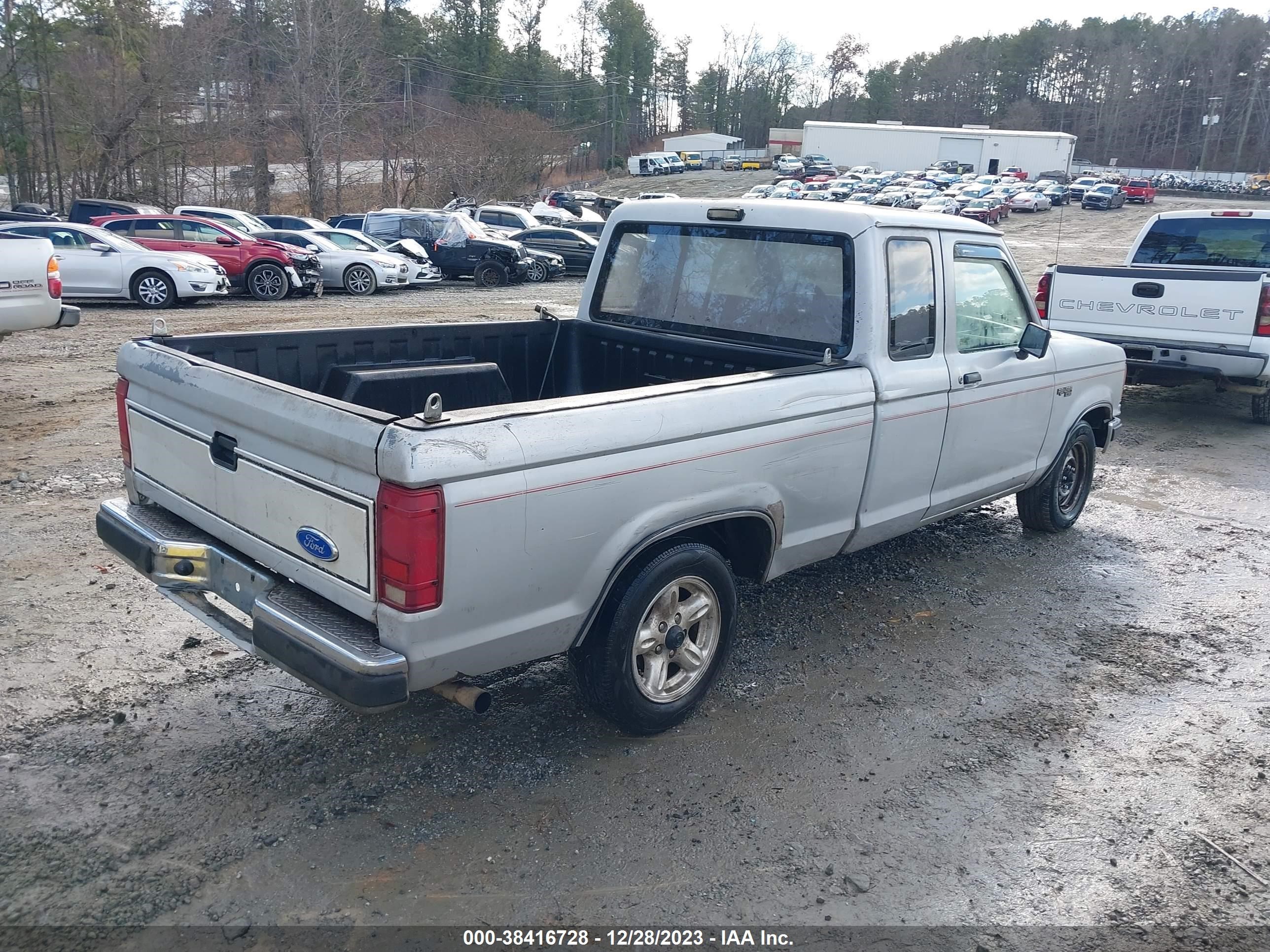 Photo 3 VIN: 1FTCR14T3KPB11083 - FORD RANGER 