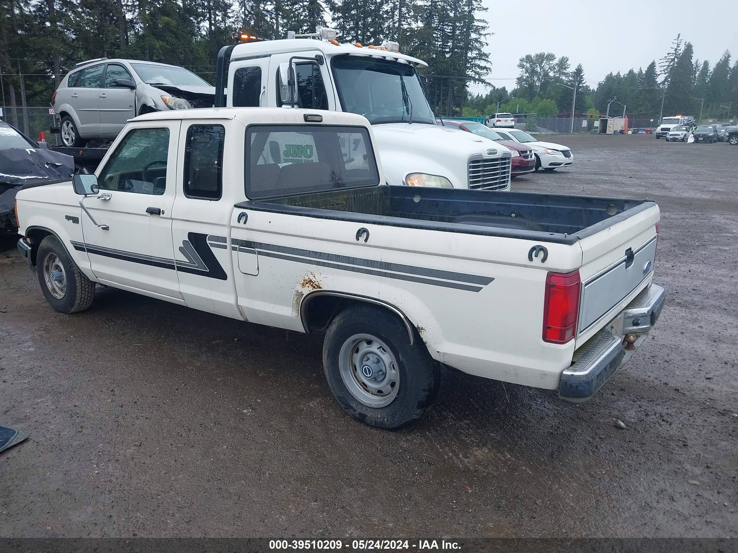 Photo 2 VIN: 1FTCR14T9LPA43552 - FORD RANGER 