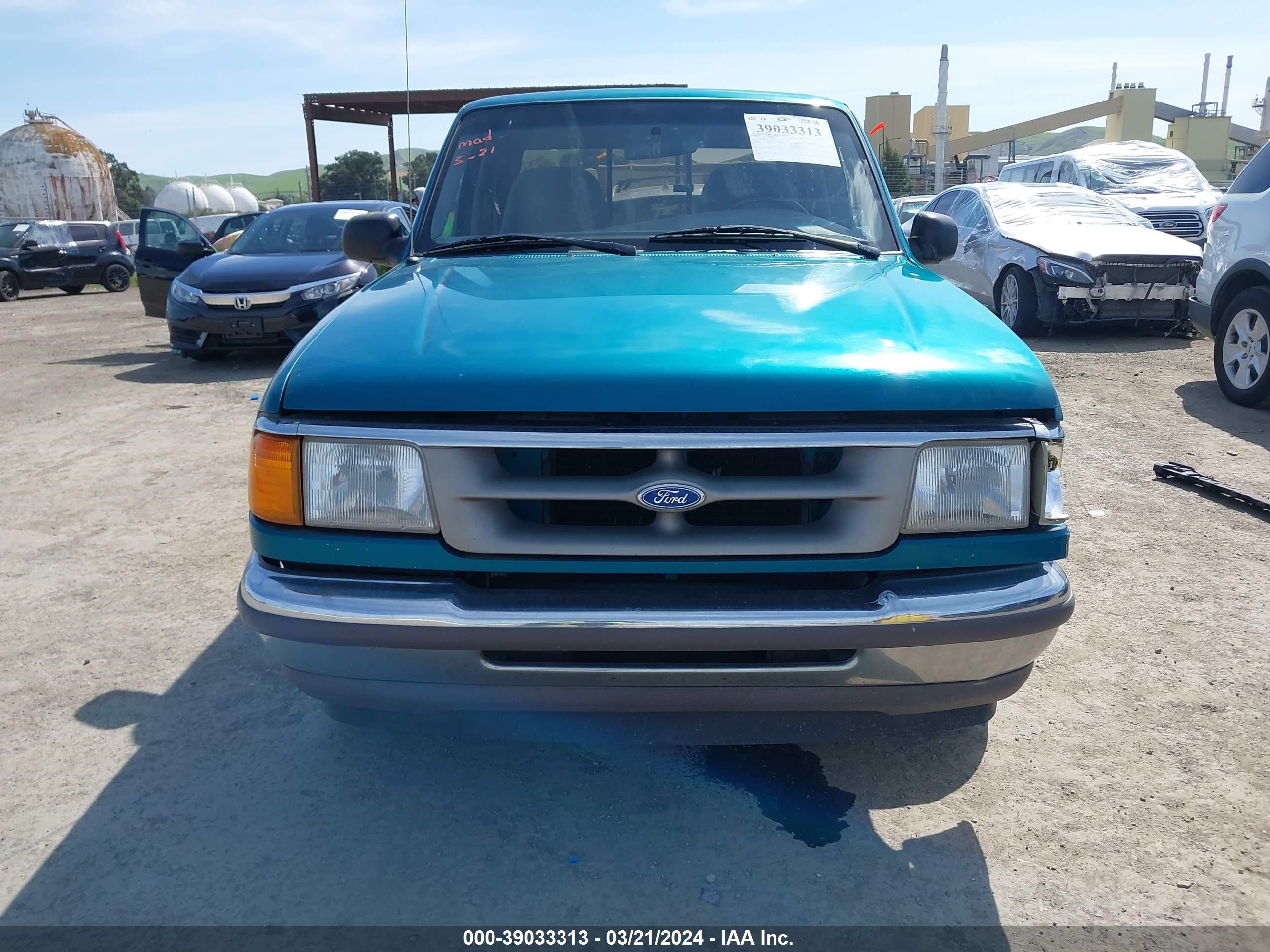 Photo 11 VIN: 1FTCR14U2VPA69809 - FORD RANGER 