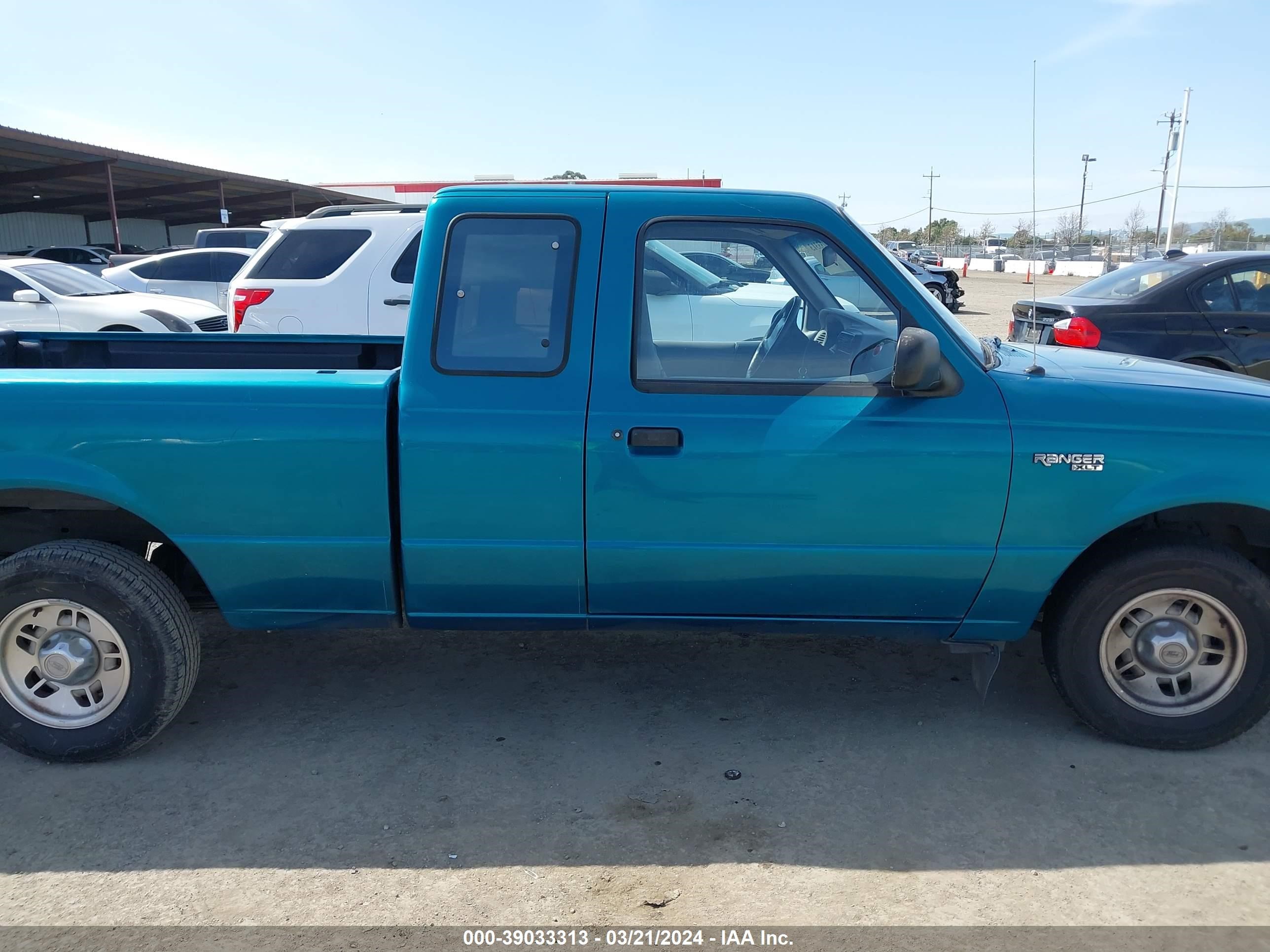 Photo 12 VIN: 1FTCR14U2VPA69809 - FORD RANGER 