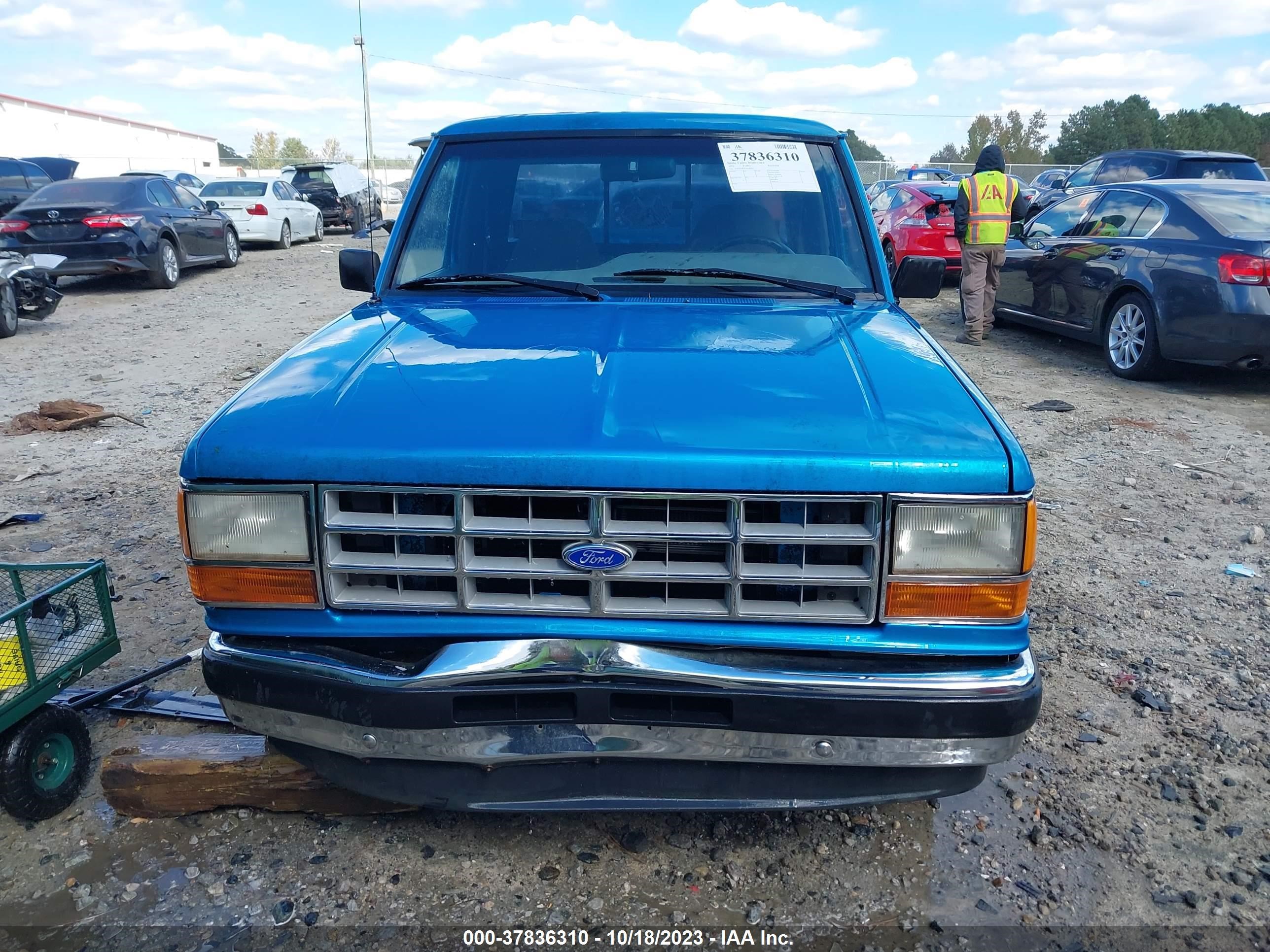 Photo 10 VIN: 1FTCR14U5NTA82691 - FORD RANGER 