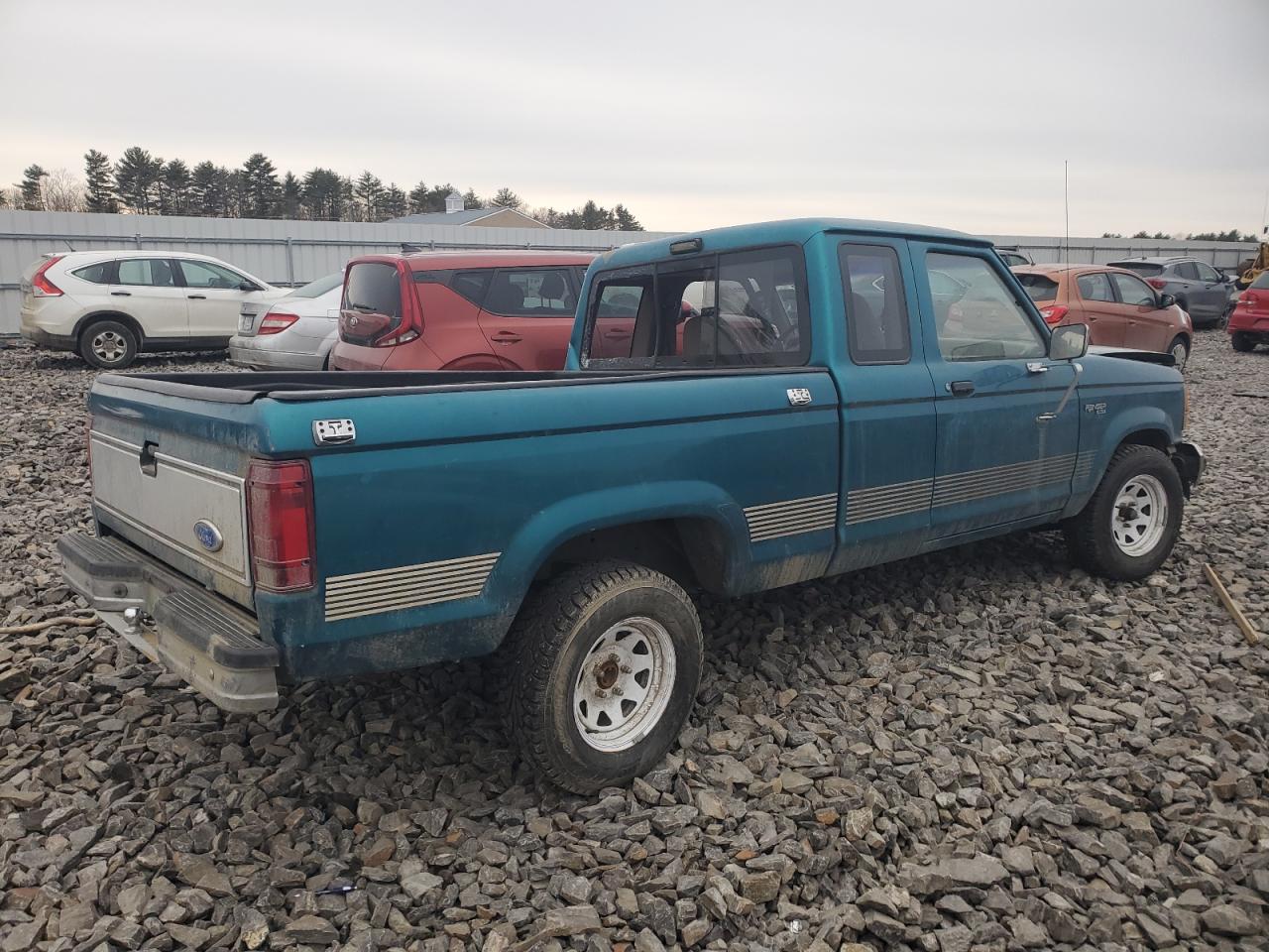 Photo 2 VIN: 1FTCR14U6NPA06647 - FORD RANGER 