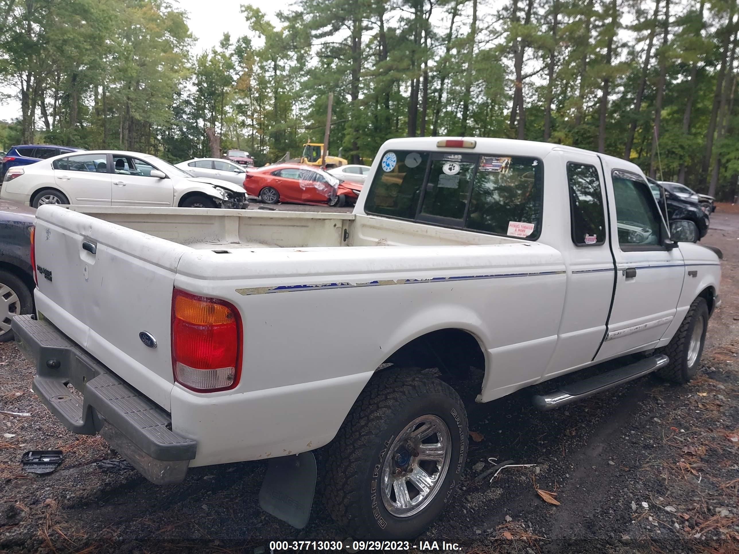 Photo 3 VIN: 1FTCR14X6VTA10196 - FORD RANGER 