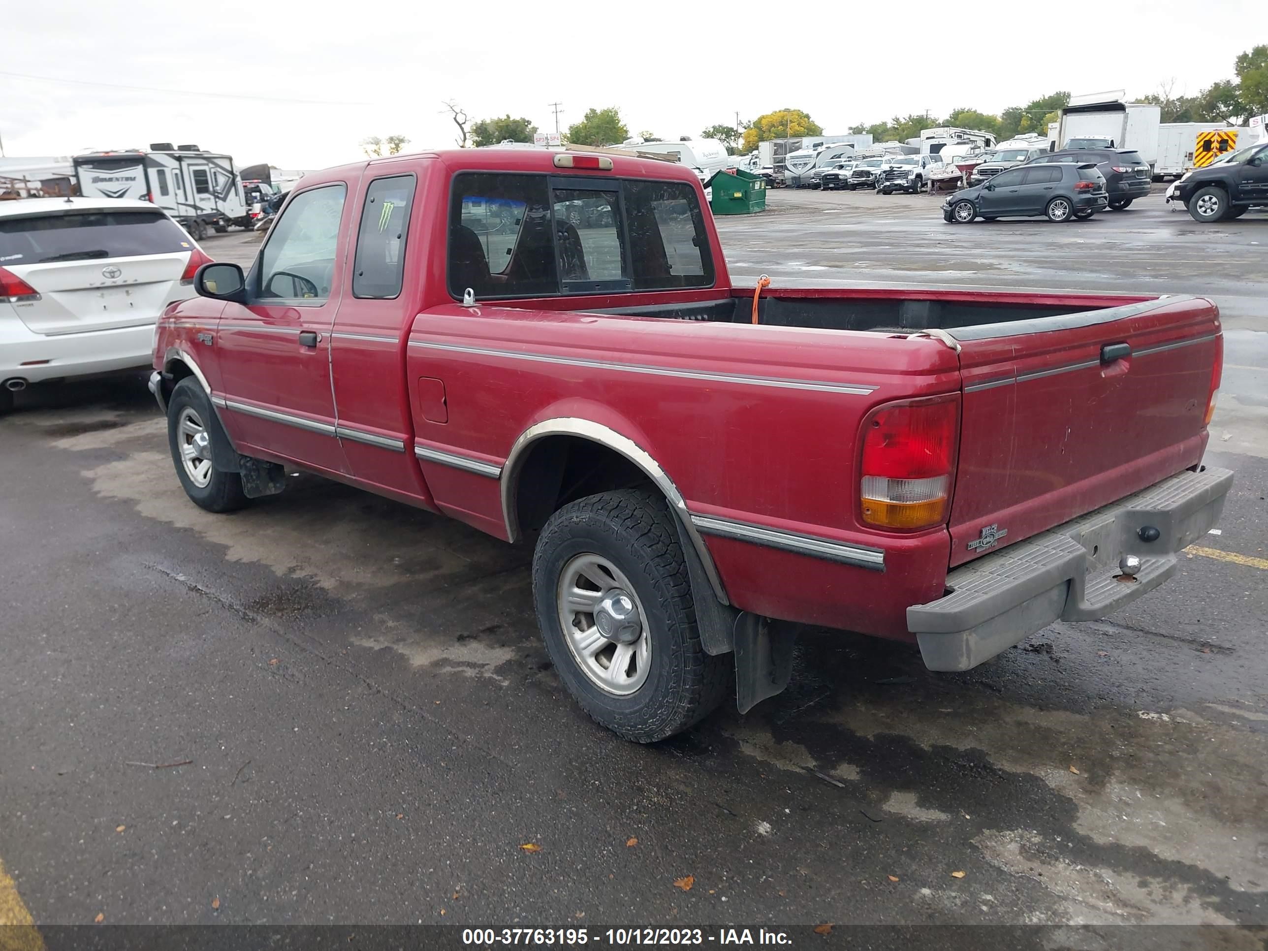 Photo 2 VIN: 1FTCR14XXRPB55773 - FORD RANGER 