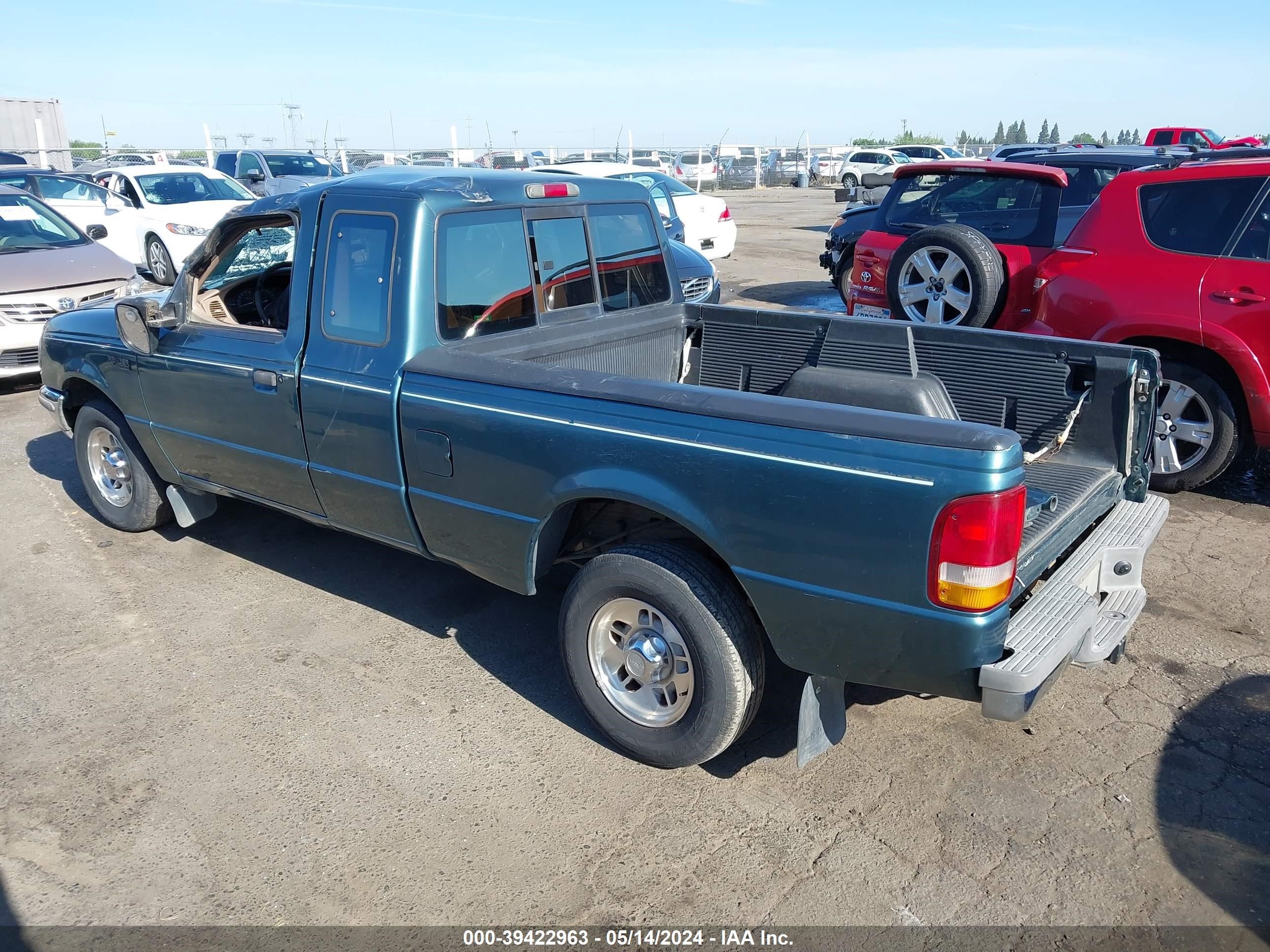 Photo 2 VIN: 1FTCR14XXVPB46176 - FORD RANGER 