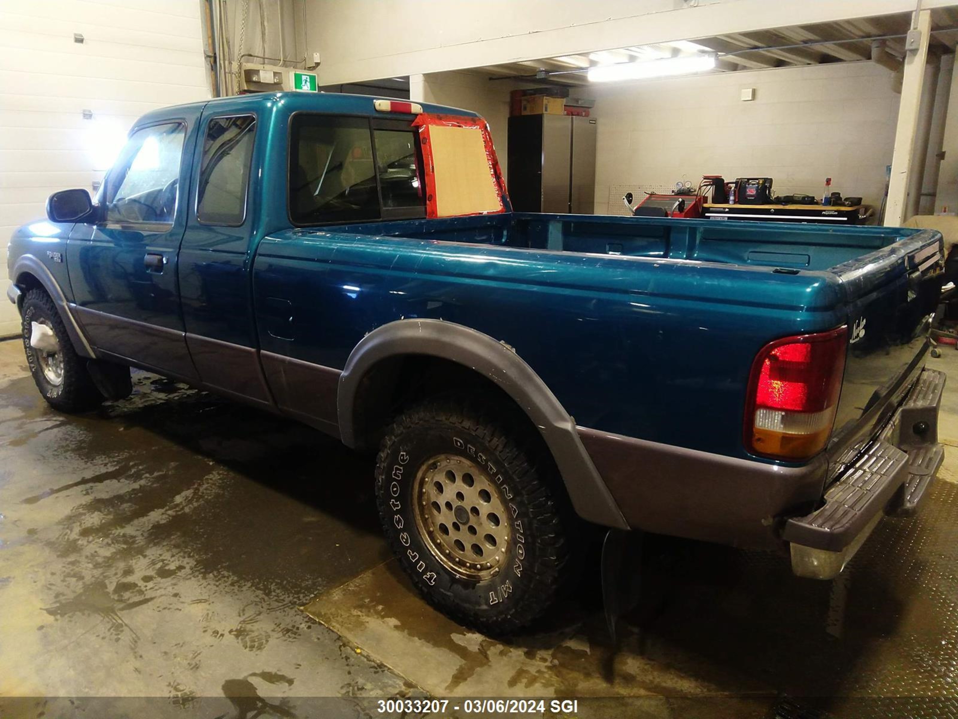 Photo 2 VIN: 1FTCR15XXTPB51910 - FORD RANGER 