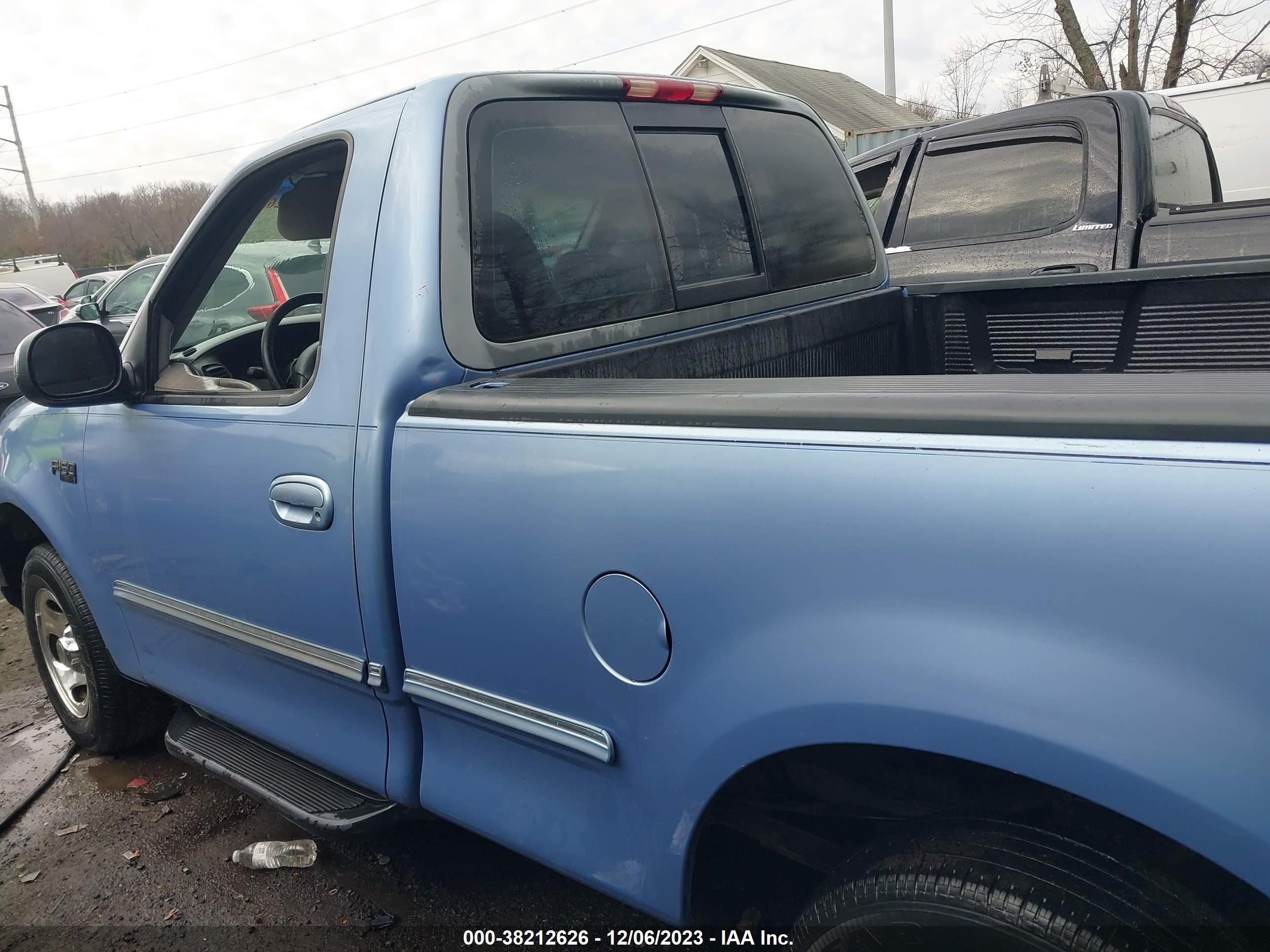 Photo 13 VIN: 1FTDF1722VNB99138 - FORD F-150 