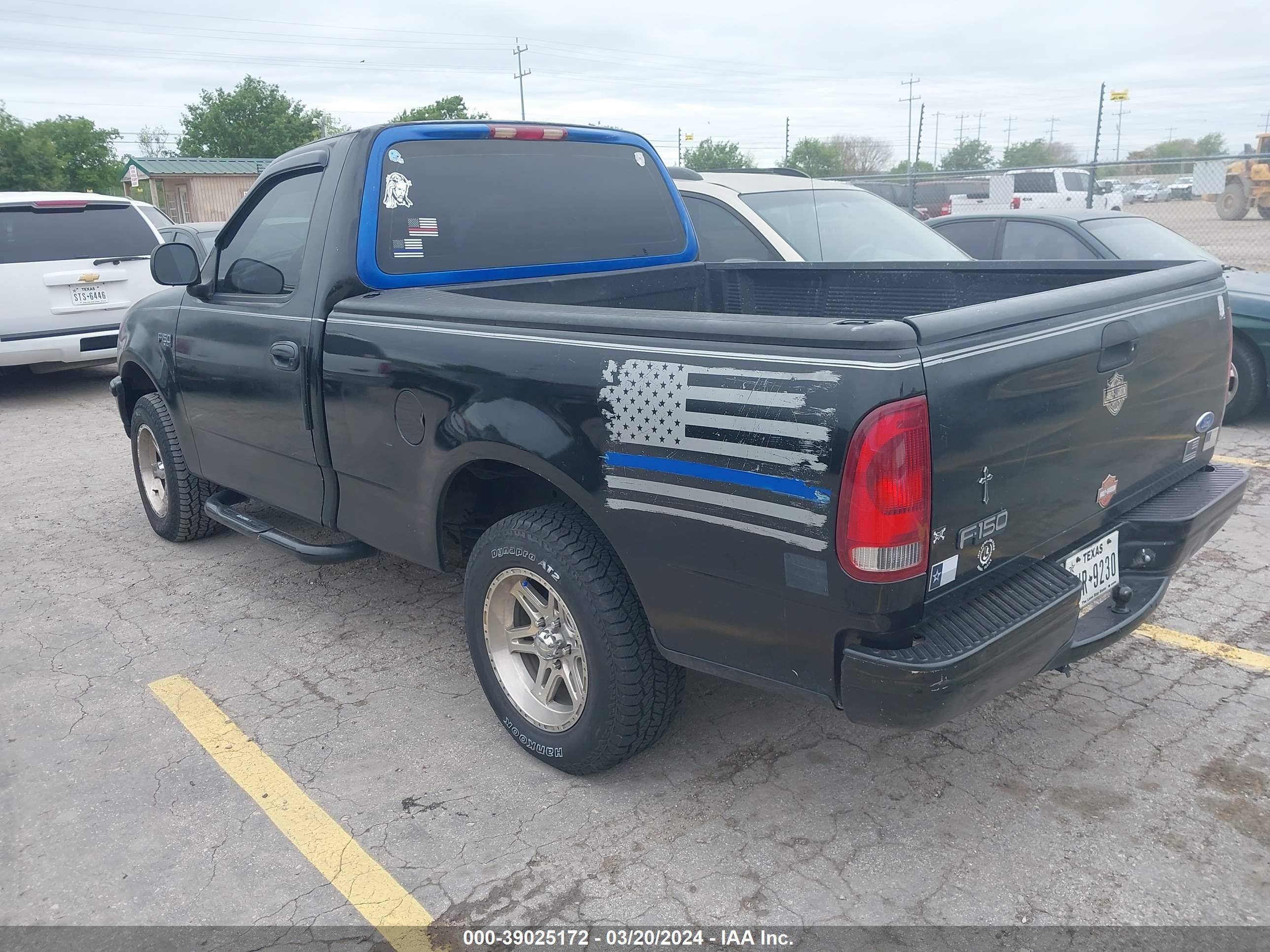 Photo 2 VIN: 1FTDF1726VKC38248 - FORD F-150 