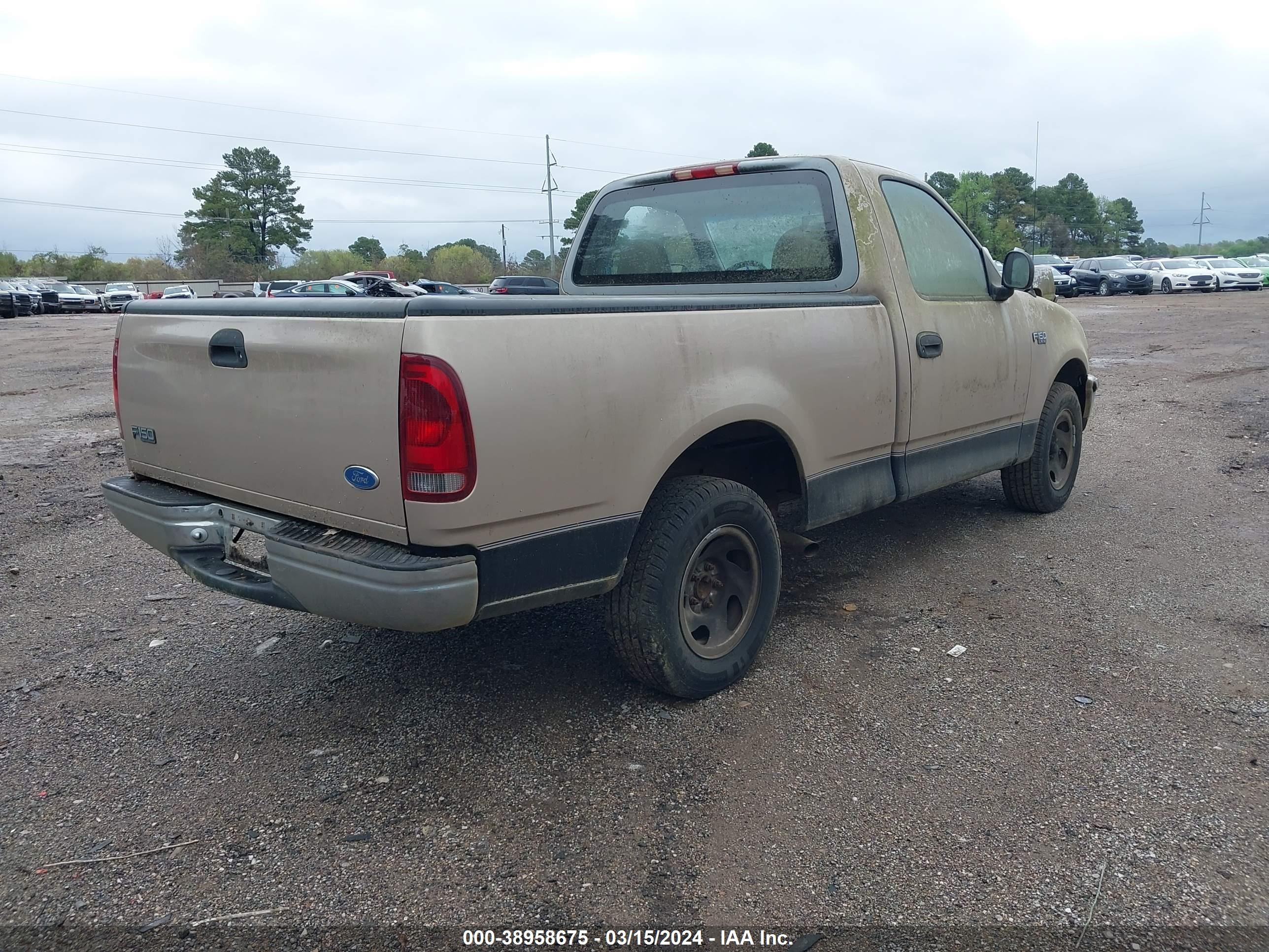 Photo 3 VIN: 1FTDF1726VNC97640 - FORD F-150 