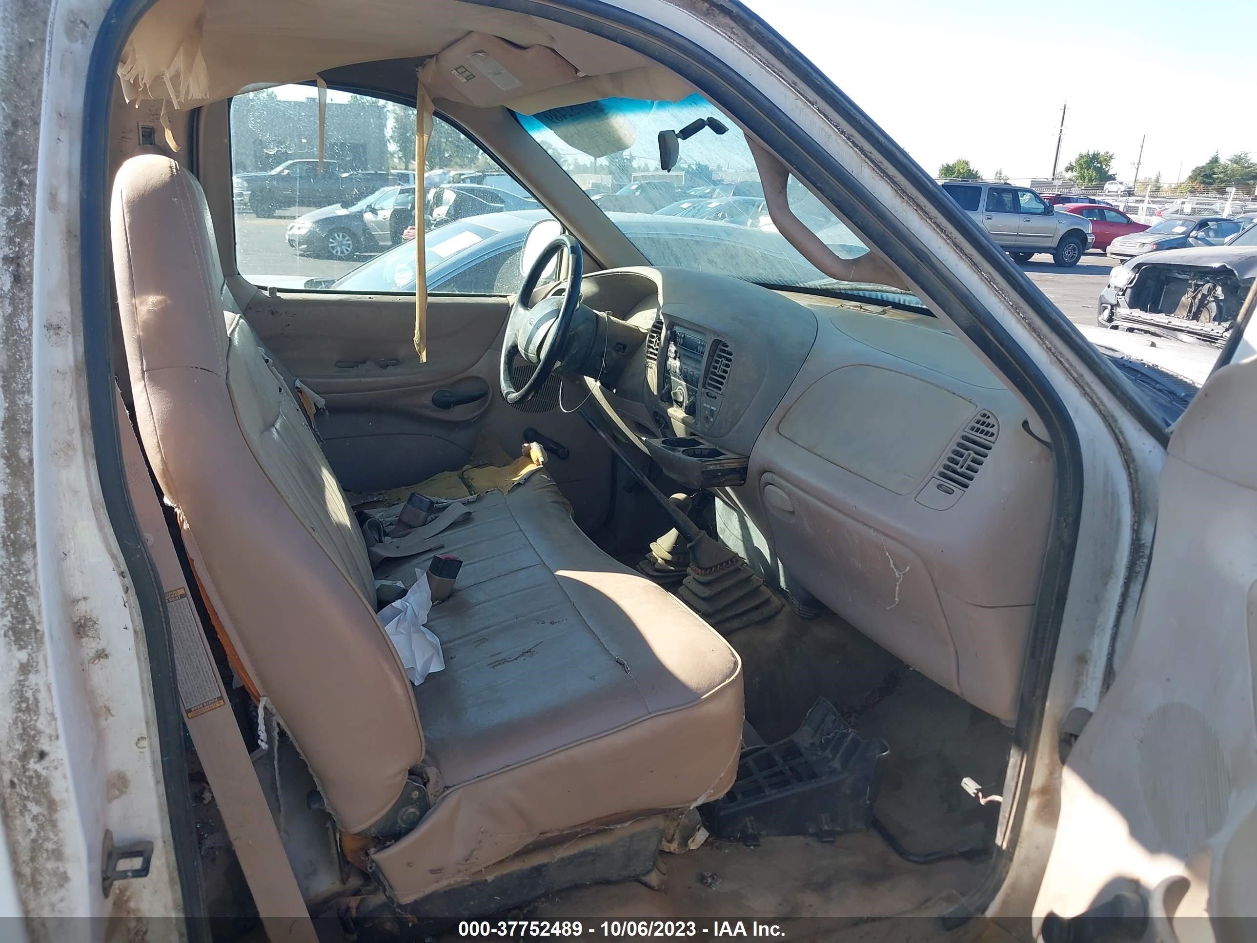 Photo 4 VIN: 1FTDF1868VKD59476 - FORD F-150 