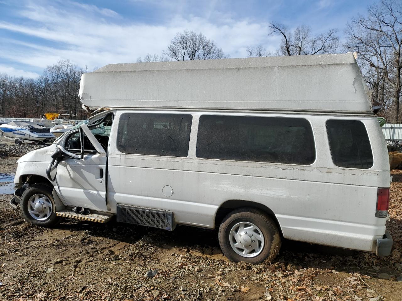 Photo 1 VIN: 1FTDS3EL5BDA45429 - FORD ECONOLINE 