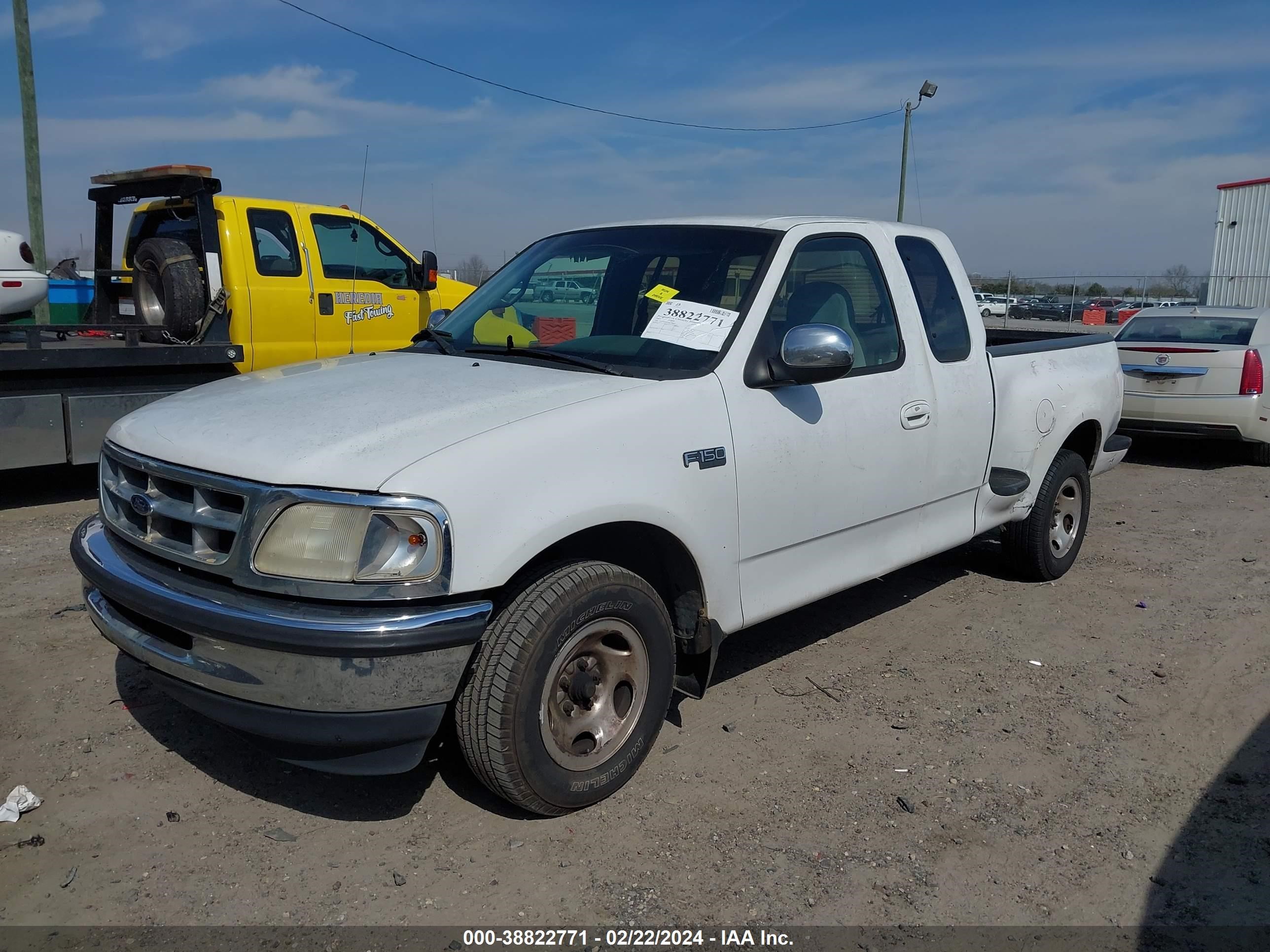 Photo 1 VIN: 1FTDX0762VKC74013 - FORD F-150 