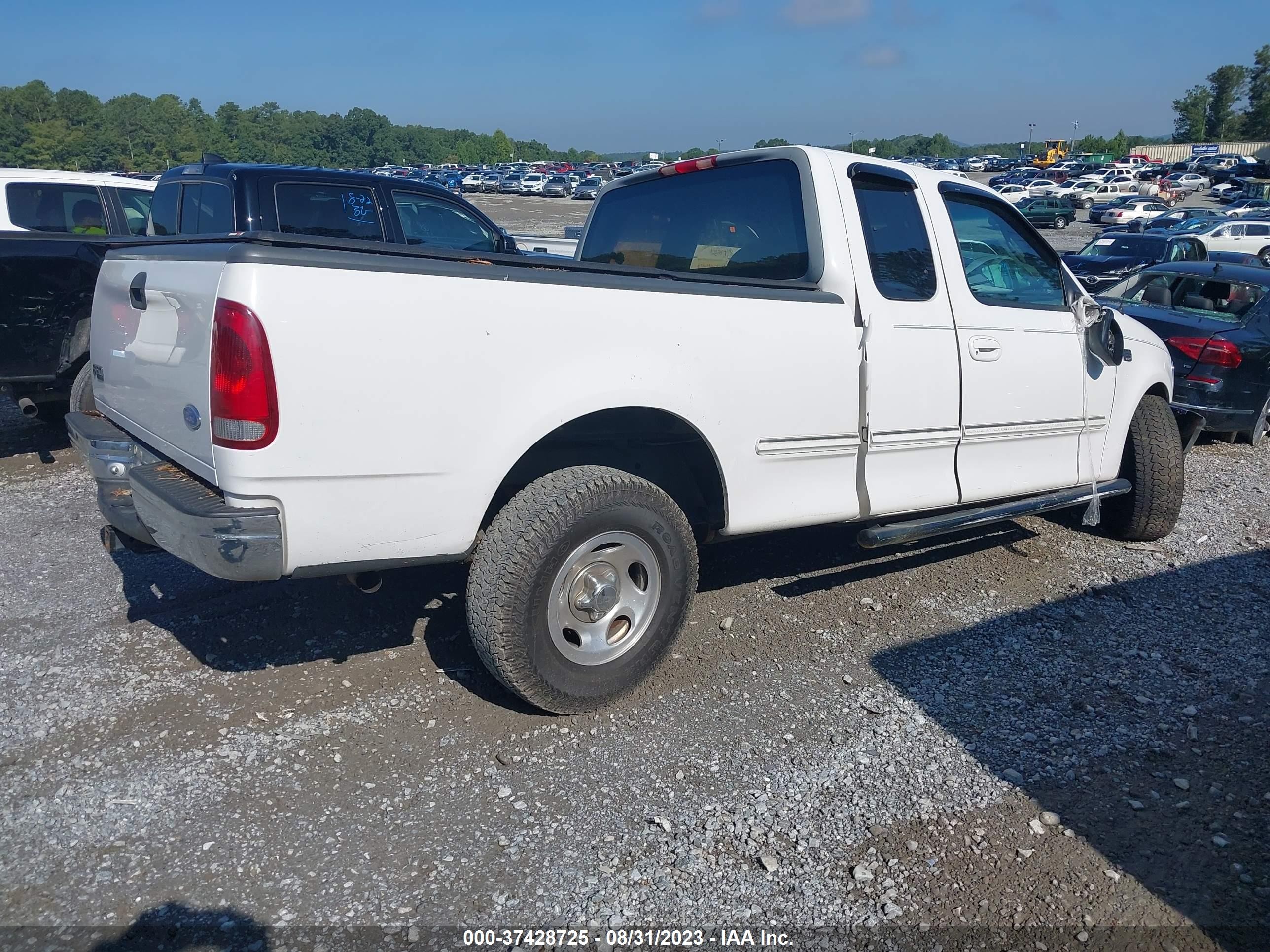 Photo 3 VIN: 1FTDX1720VKC29803 - FORD F-150 