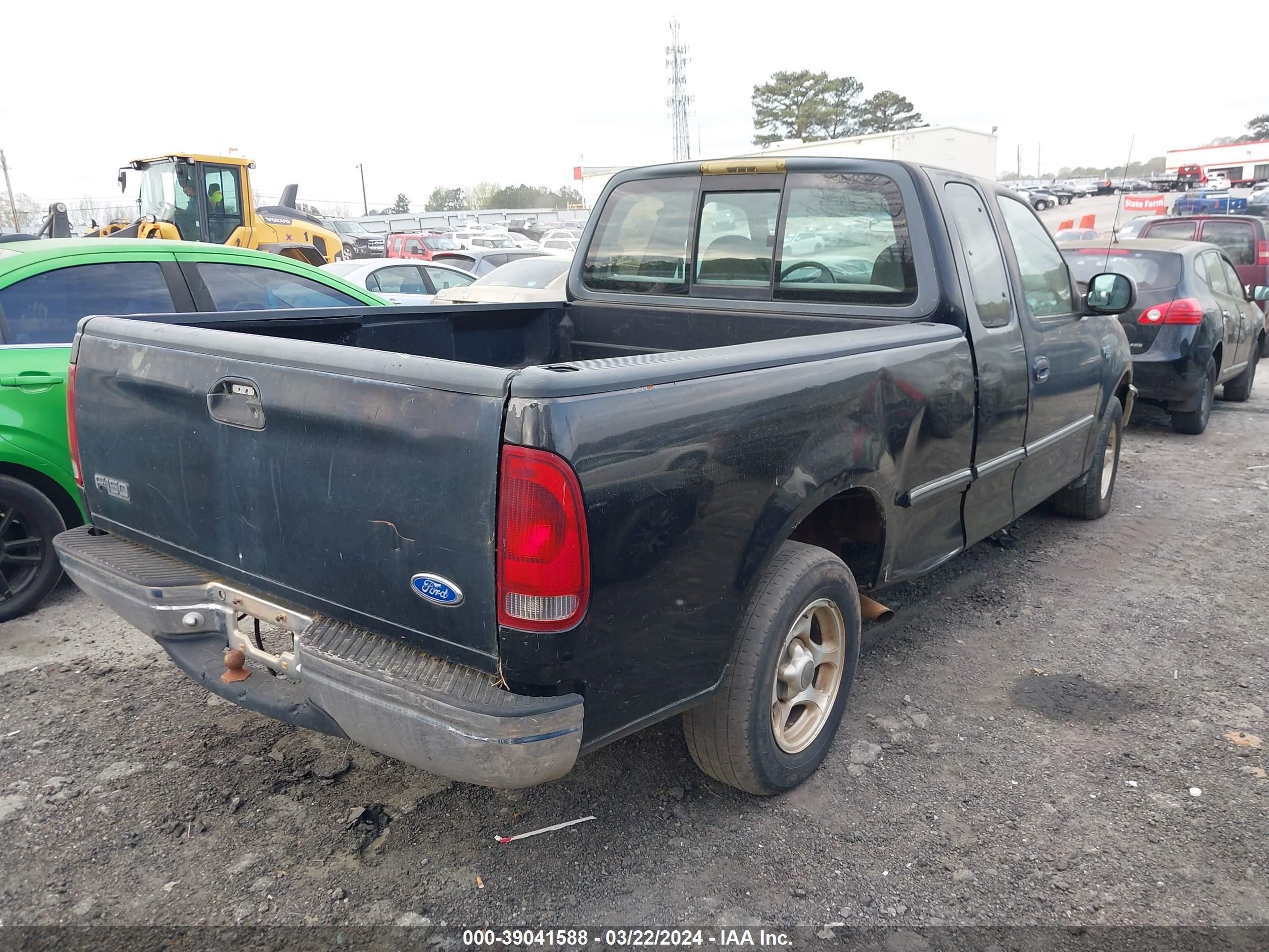 Photo 3 VIN: 1FTDX1725VNB44826 - FORD F-150 