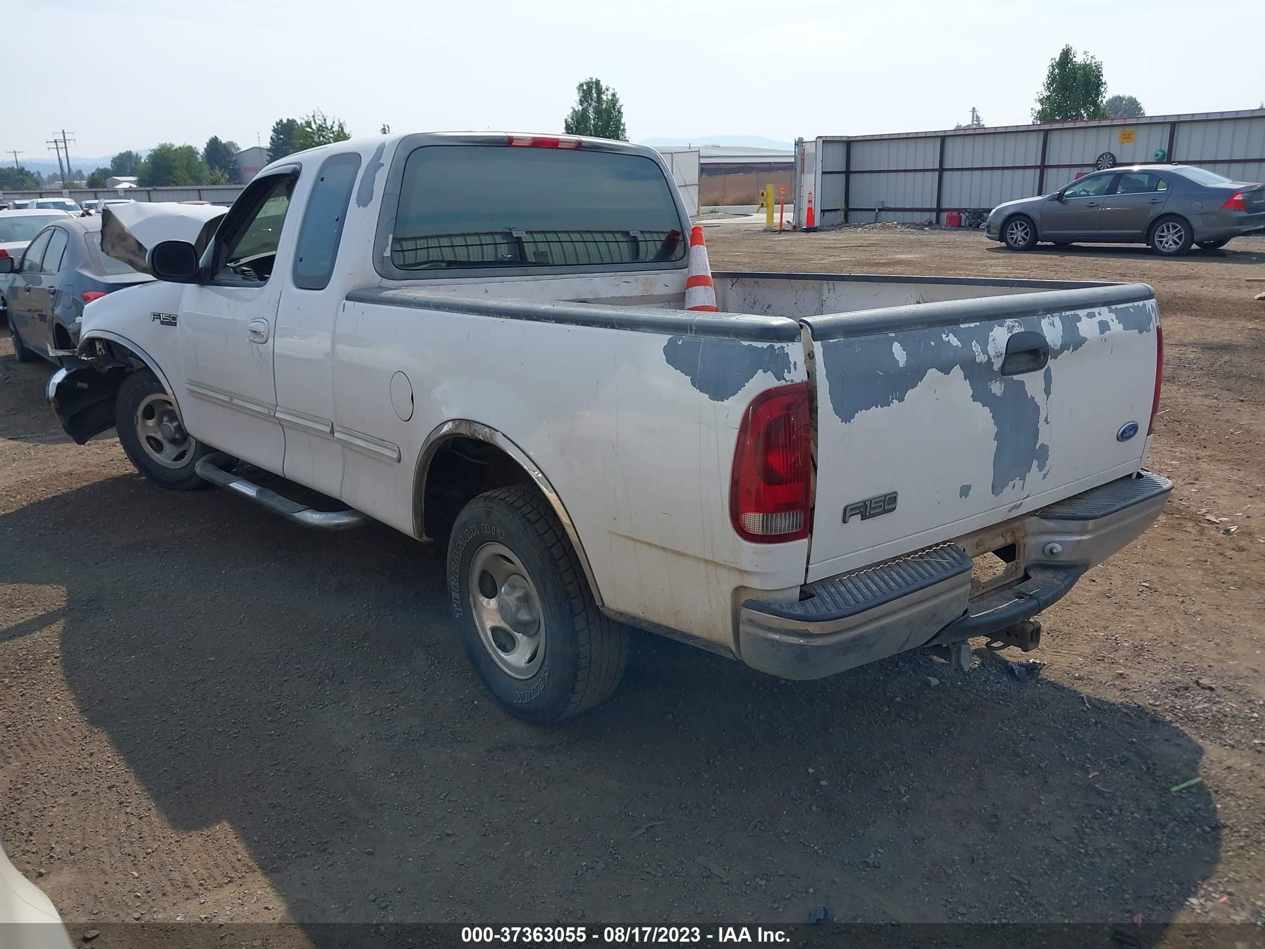 Photo 2 VIN: 1FTDX1726VKC25707 - FORD F-150 