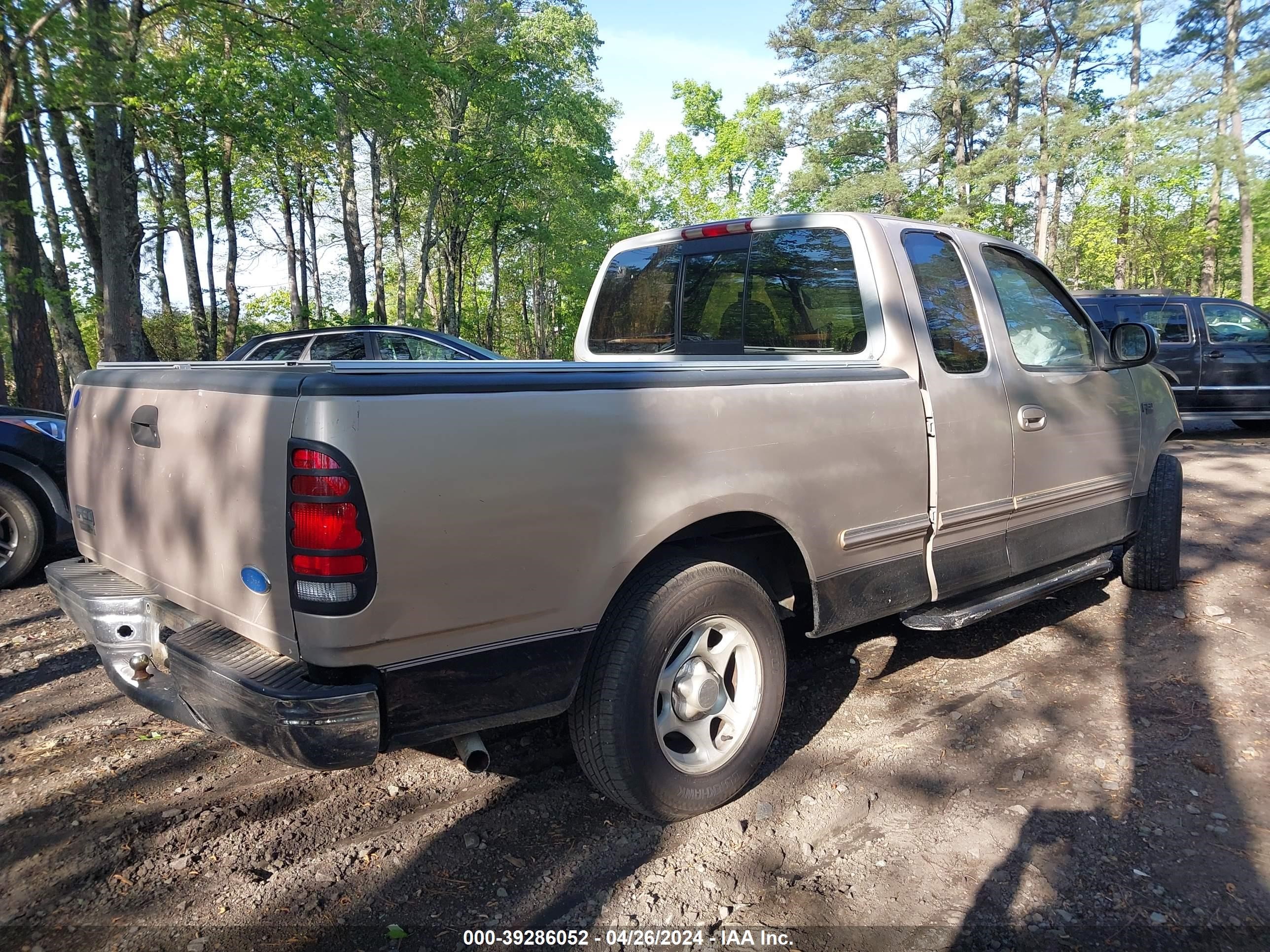 Photo 3 VIN: 1FTDX1761VNC99912 - FORD F-150 