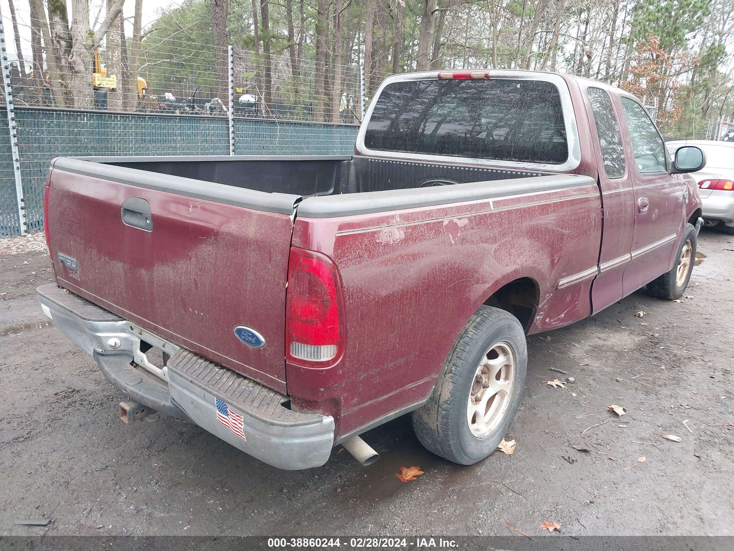 Photo 3 VIN: 1FTDX1761WNA10934 - FORD F-150 