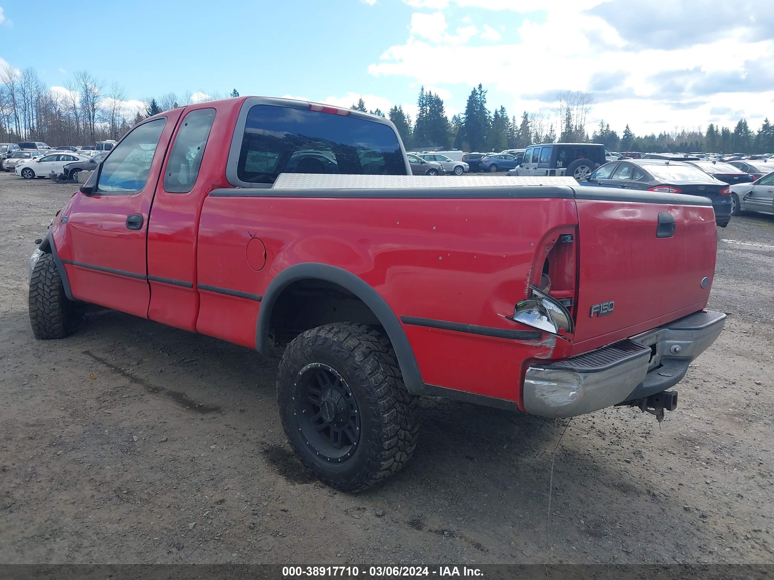 Photo 2 VIN: 1FTDX1867VKD15708 - FORD F-150 